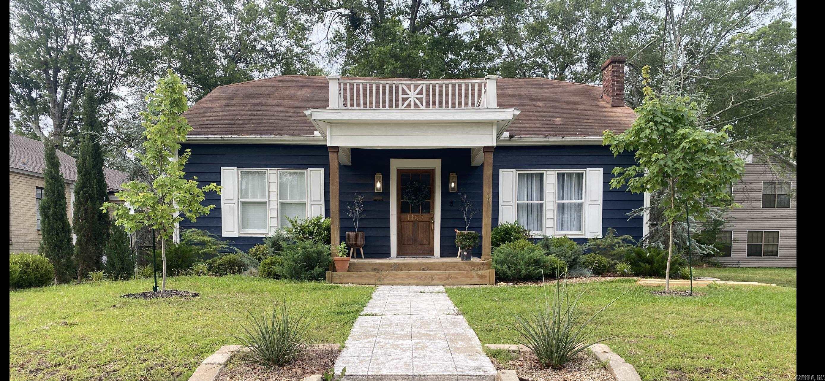 1107 W Main  El Dorado, AR