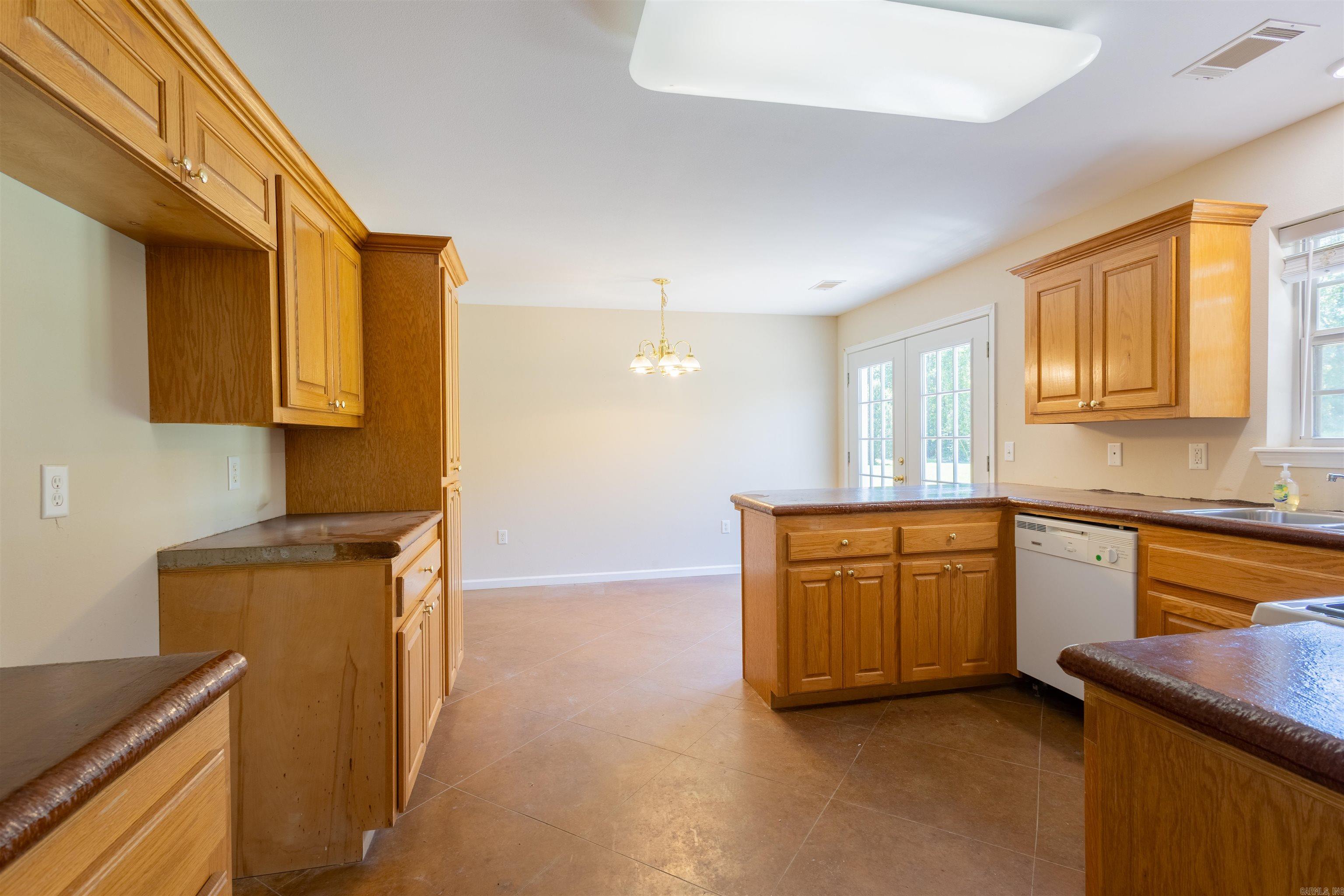 8381 S Main  Benton, AR