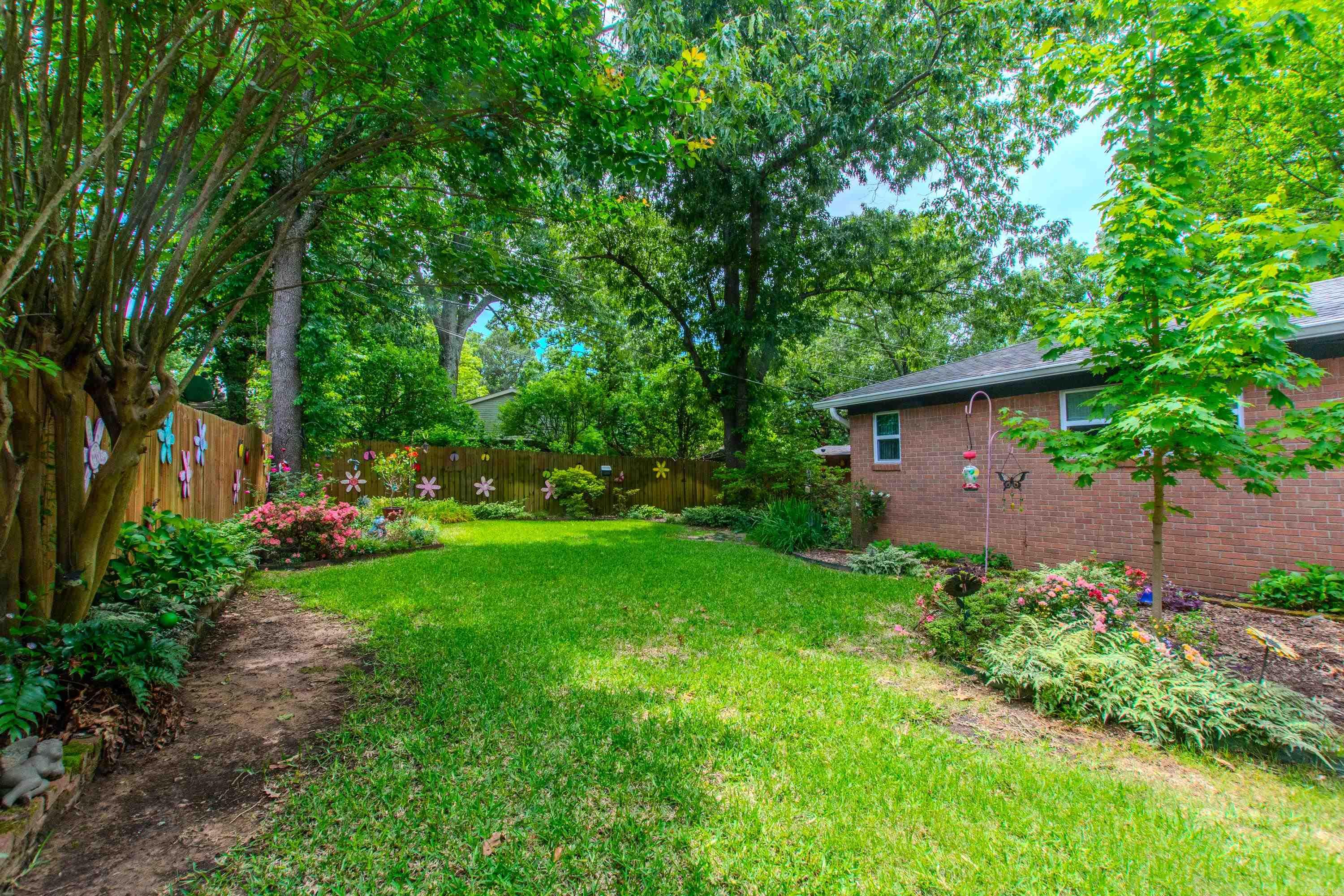 15 Gregory La  Little Rock, AR