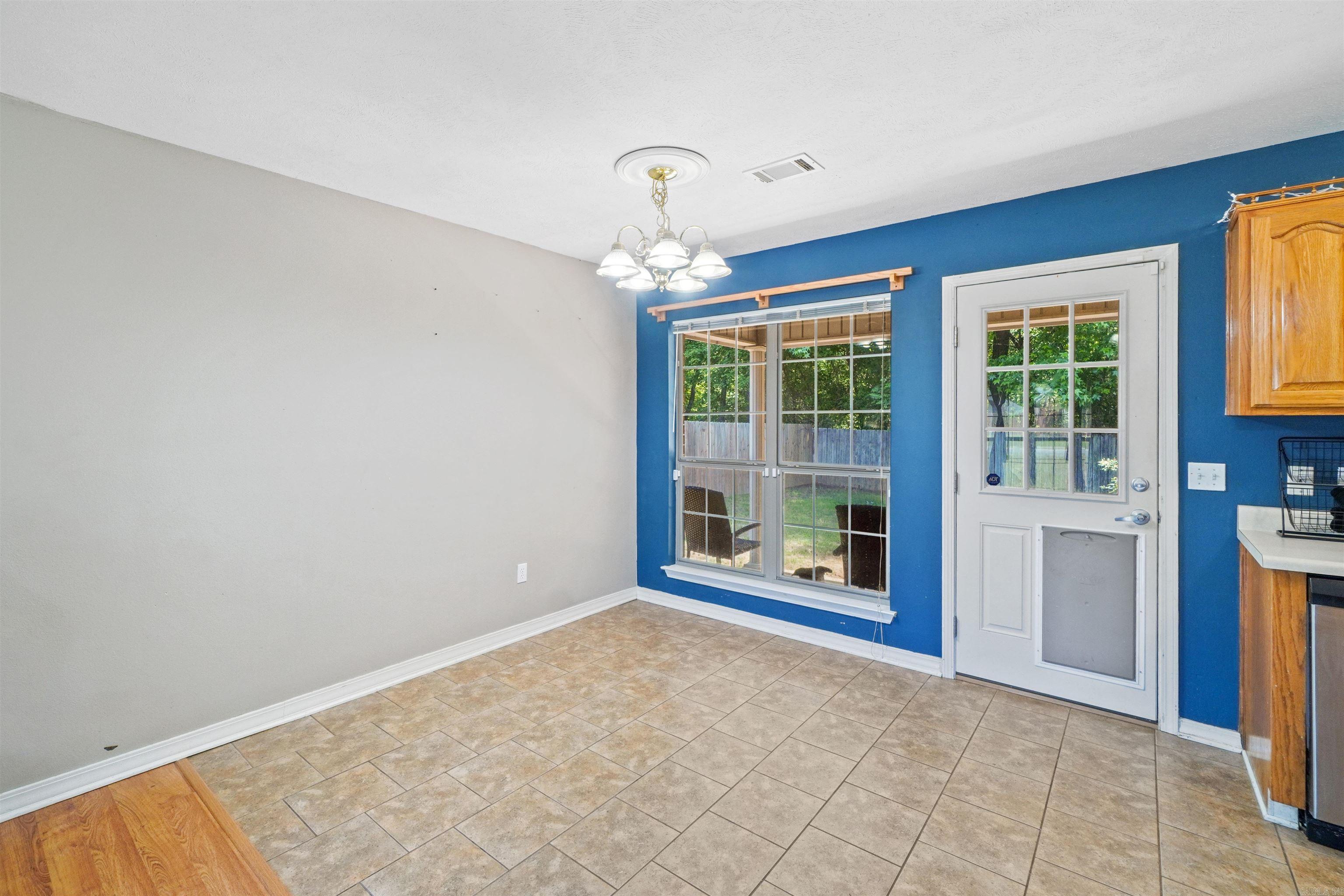 13 Thomas  Greenbrier, AR