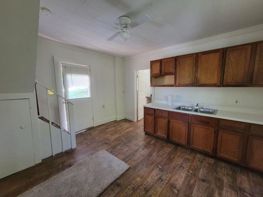 1210 Walker Avenue Mammoth Spring, AR 72554