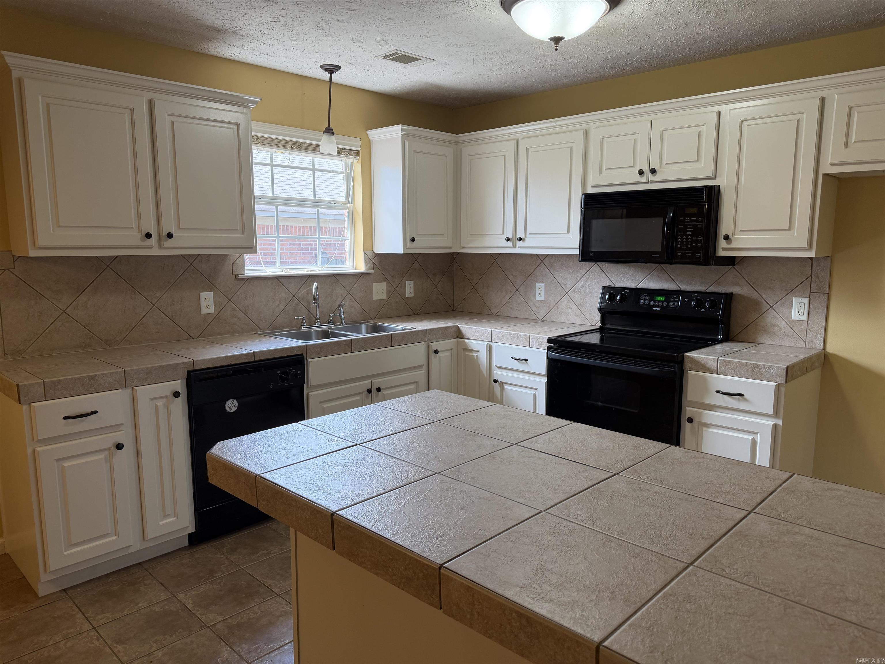 2845 Makenzie Drive Conway, AR 72034