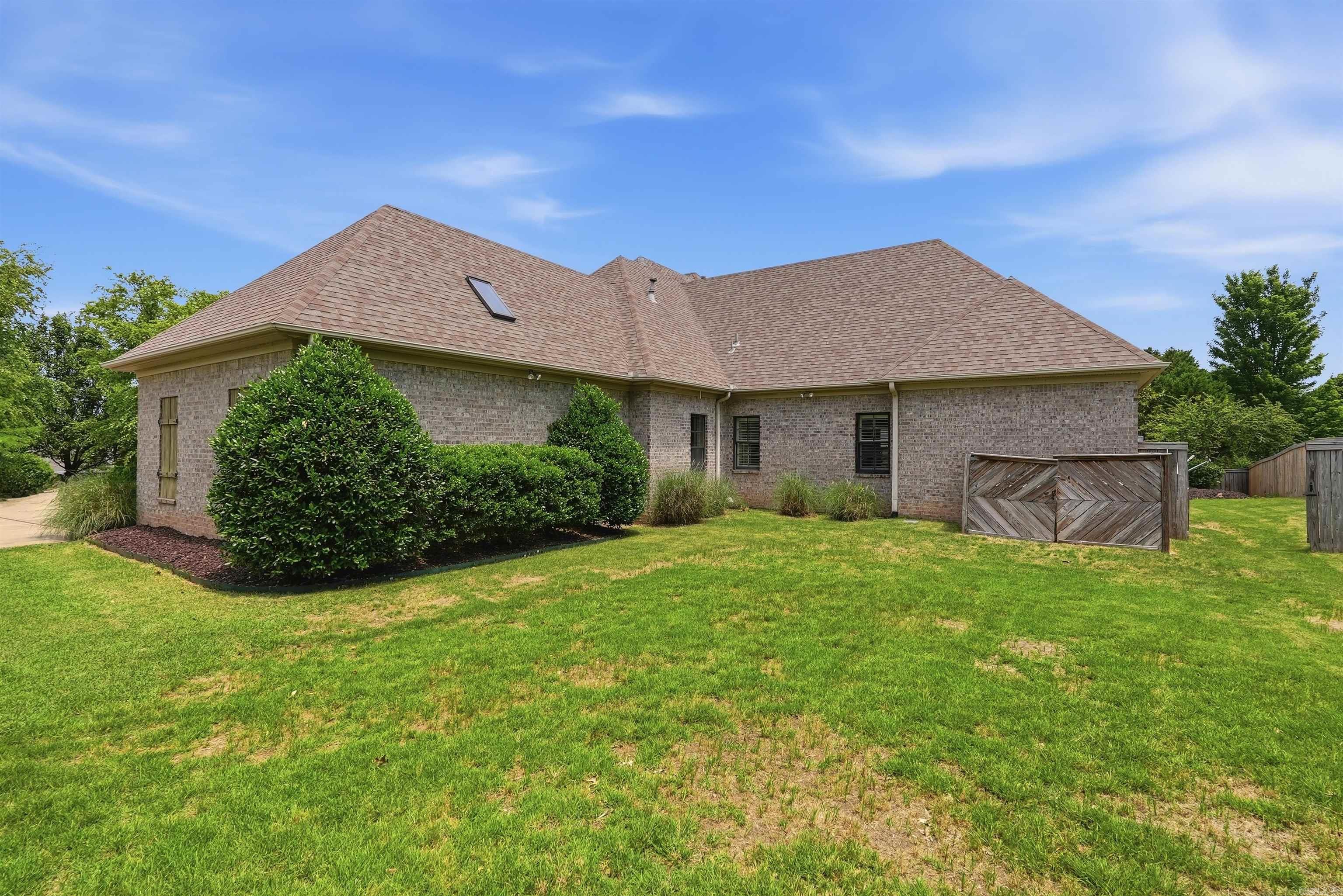 143 Courts Lane Little Rock, AR 72223