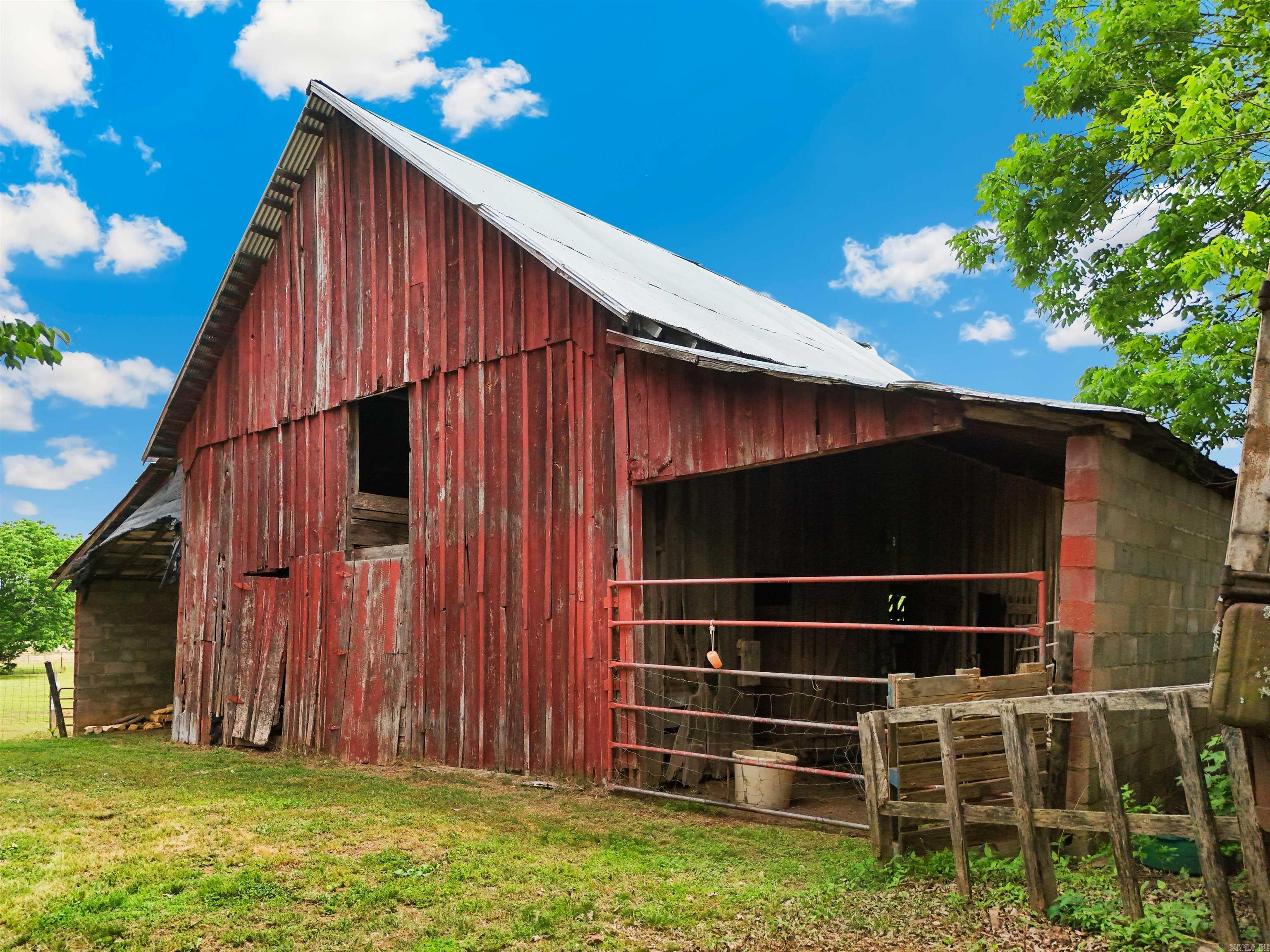 1402 36  Mount Vernon, AR