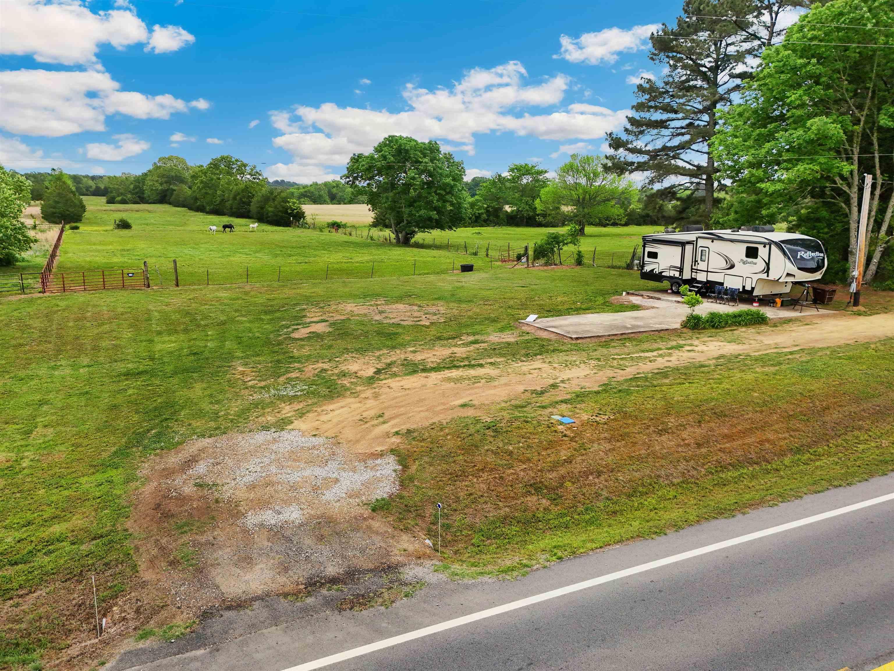 1402 36  Mount Vernon, AR