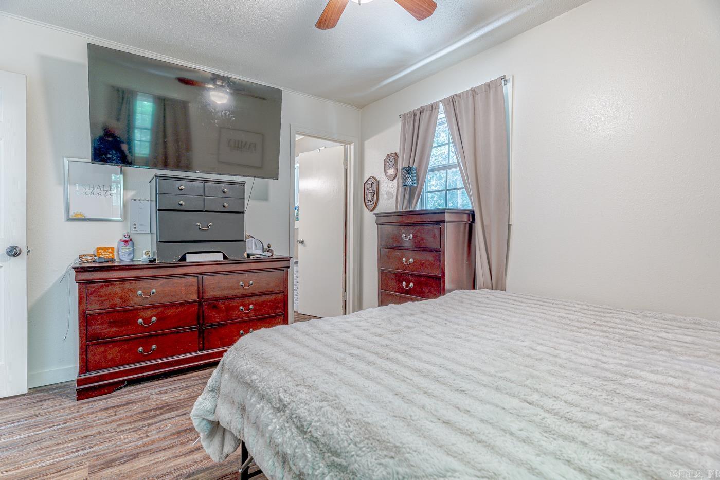 407 Dove Ln Horseshoe Bend, AR 72512