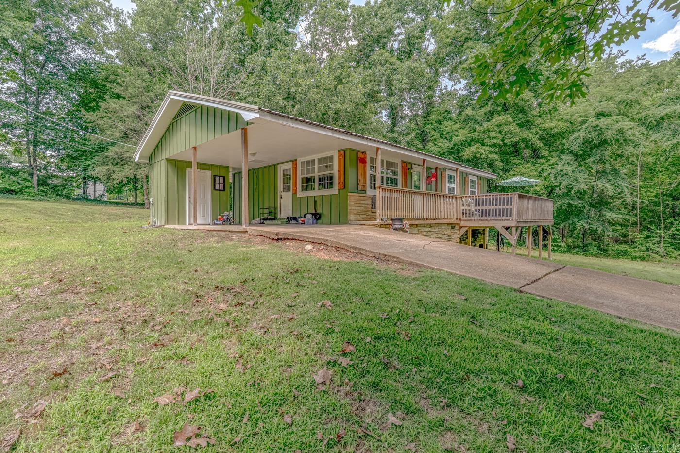 407 Dove Ln Horseshoe Bend, AR 72512