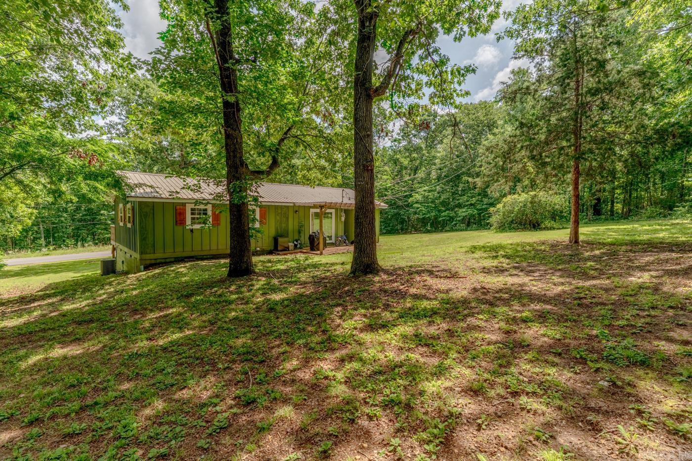 407 Dove Ln Horseshoe Bend, AR 72512