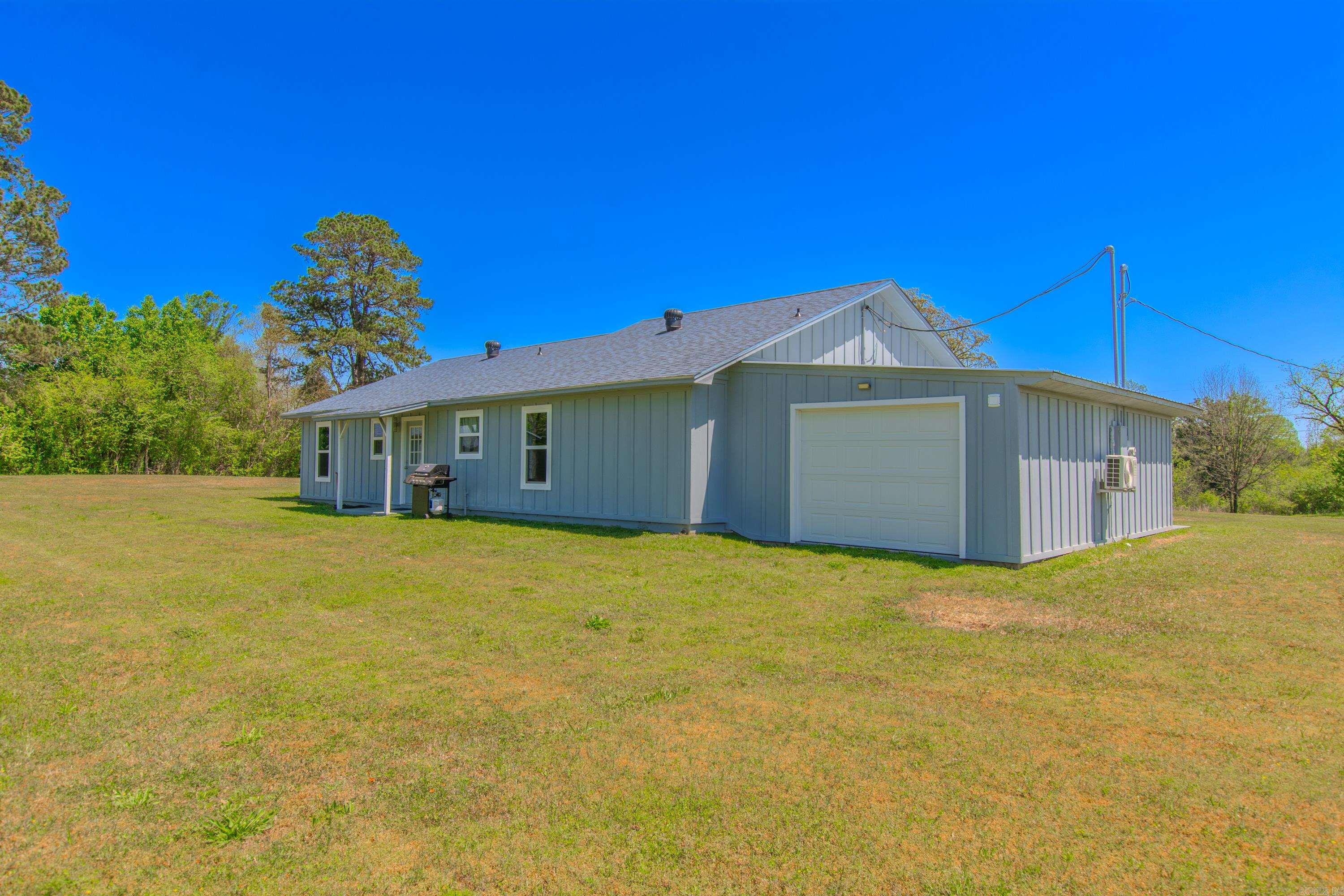 17 S Highway 369  Newhope, AR