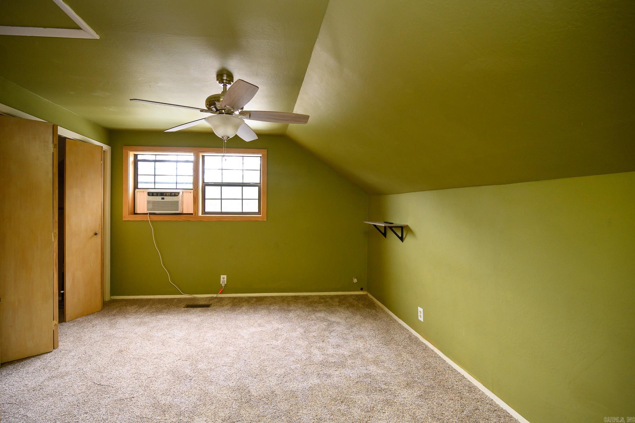 138 Sunrise Lane  Cove, AR