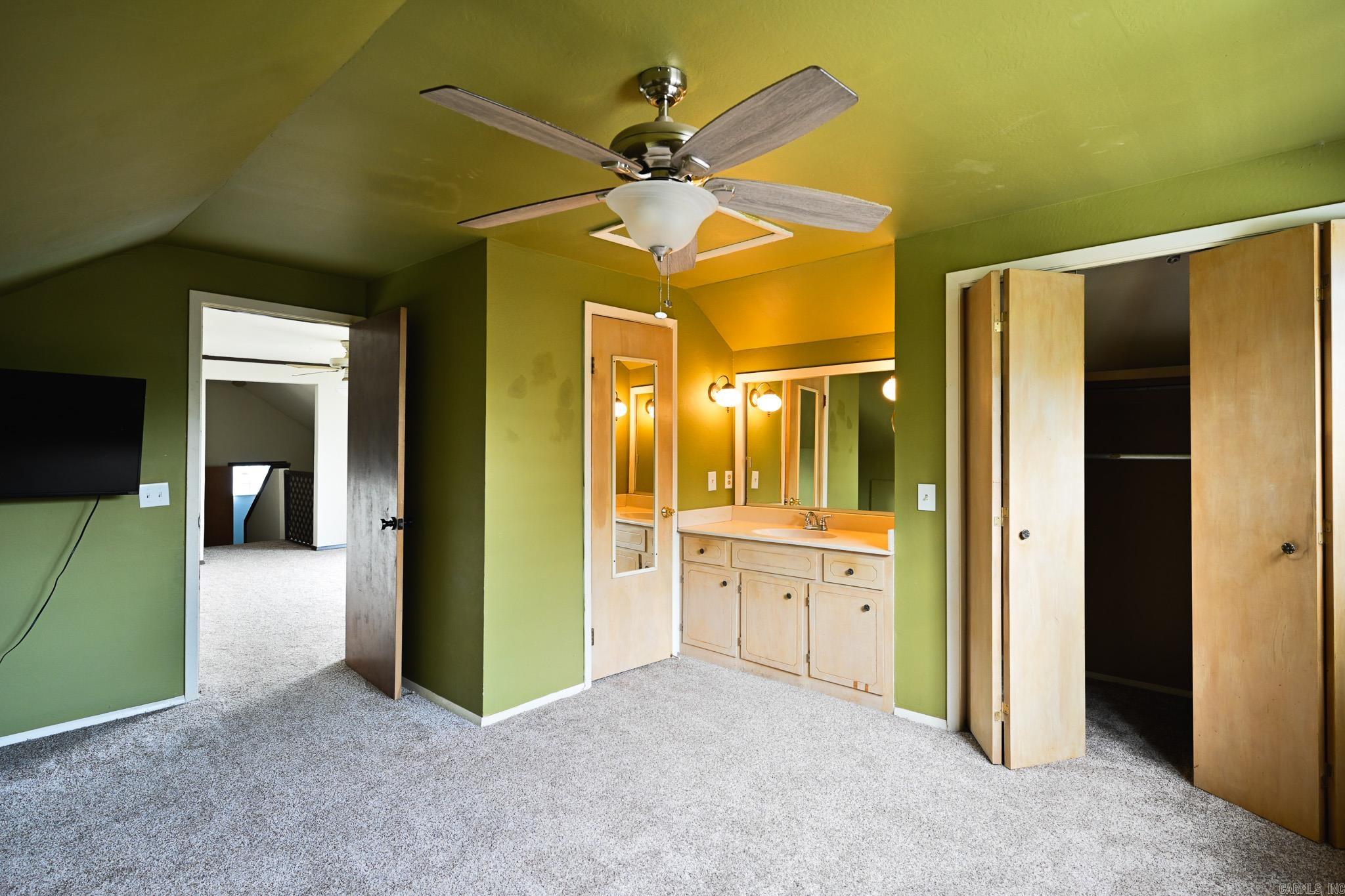 138 Sunrise Lane  Cove, AR