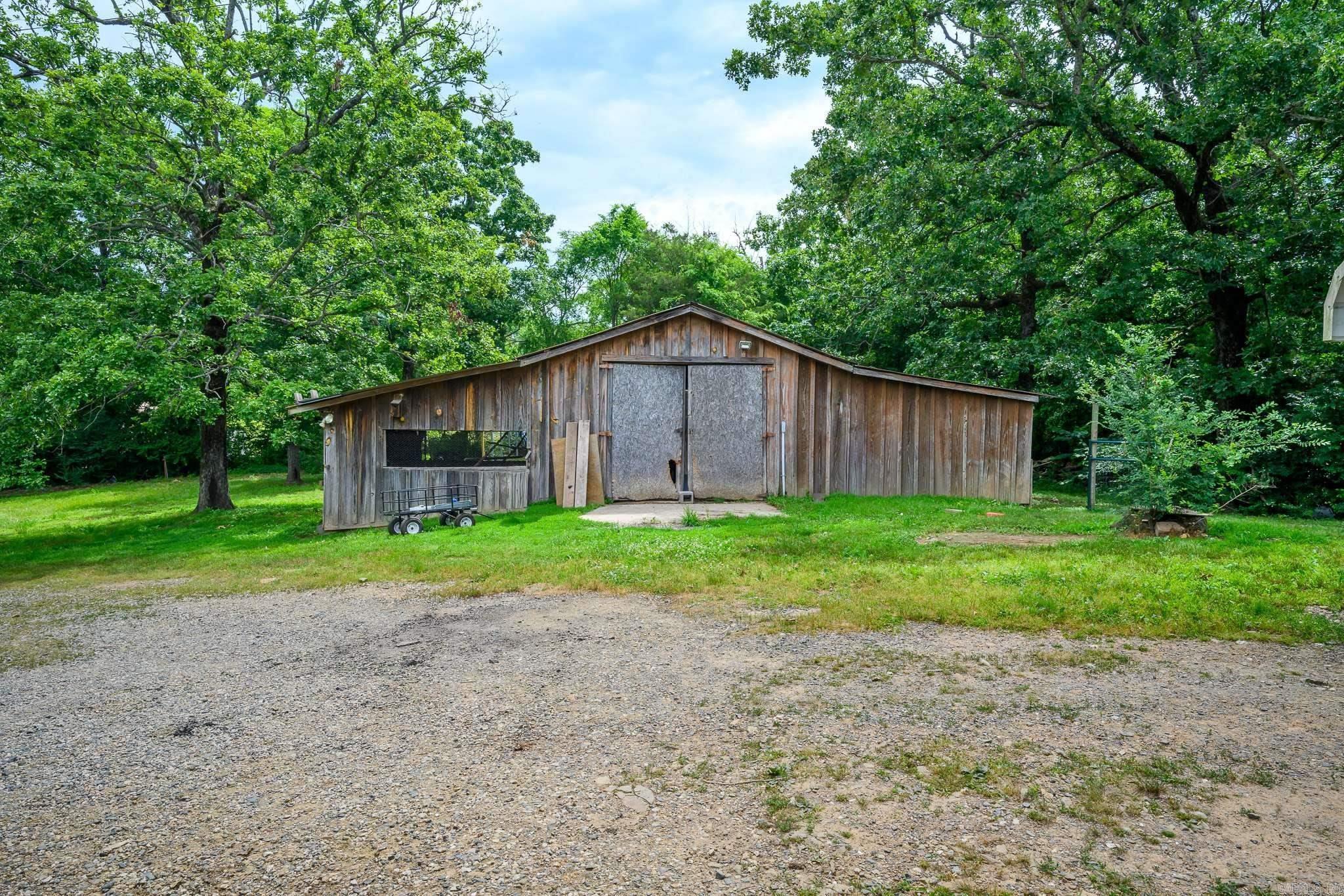 138 Sunrise Lane  Cove, AR