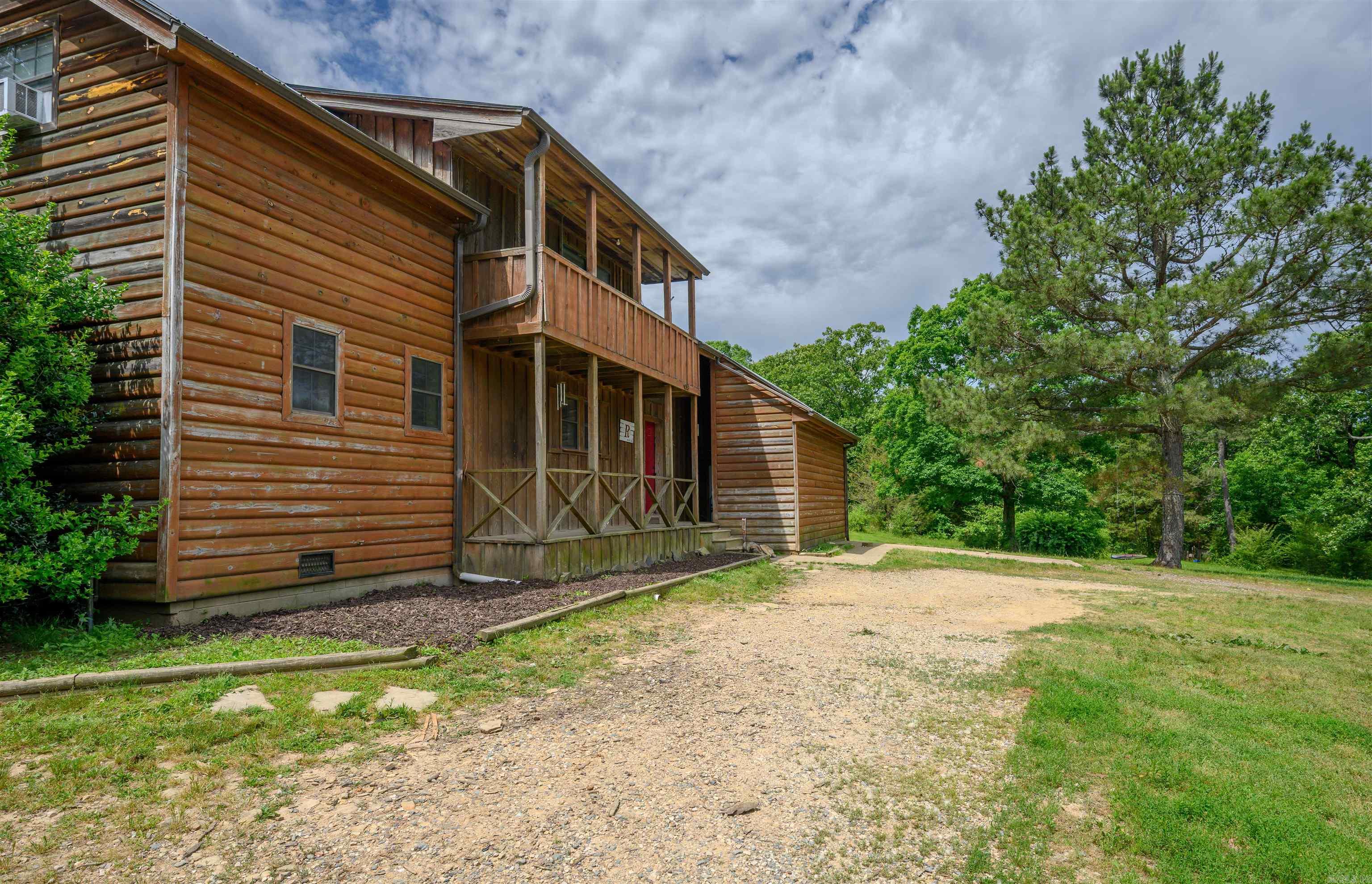 138 Sunrise Lane  Cove, AR
