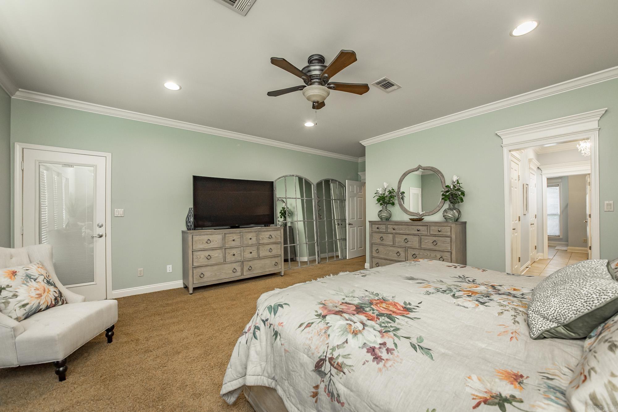 108 Cambridge  England, AR
