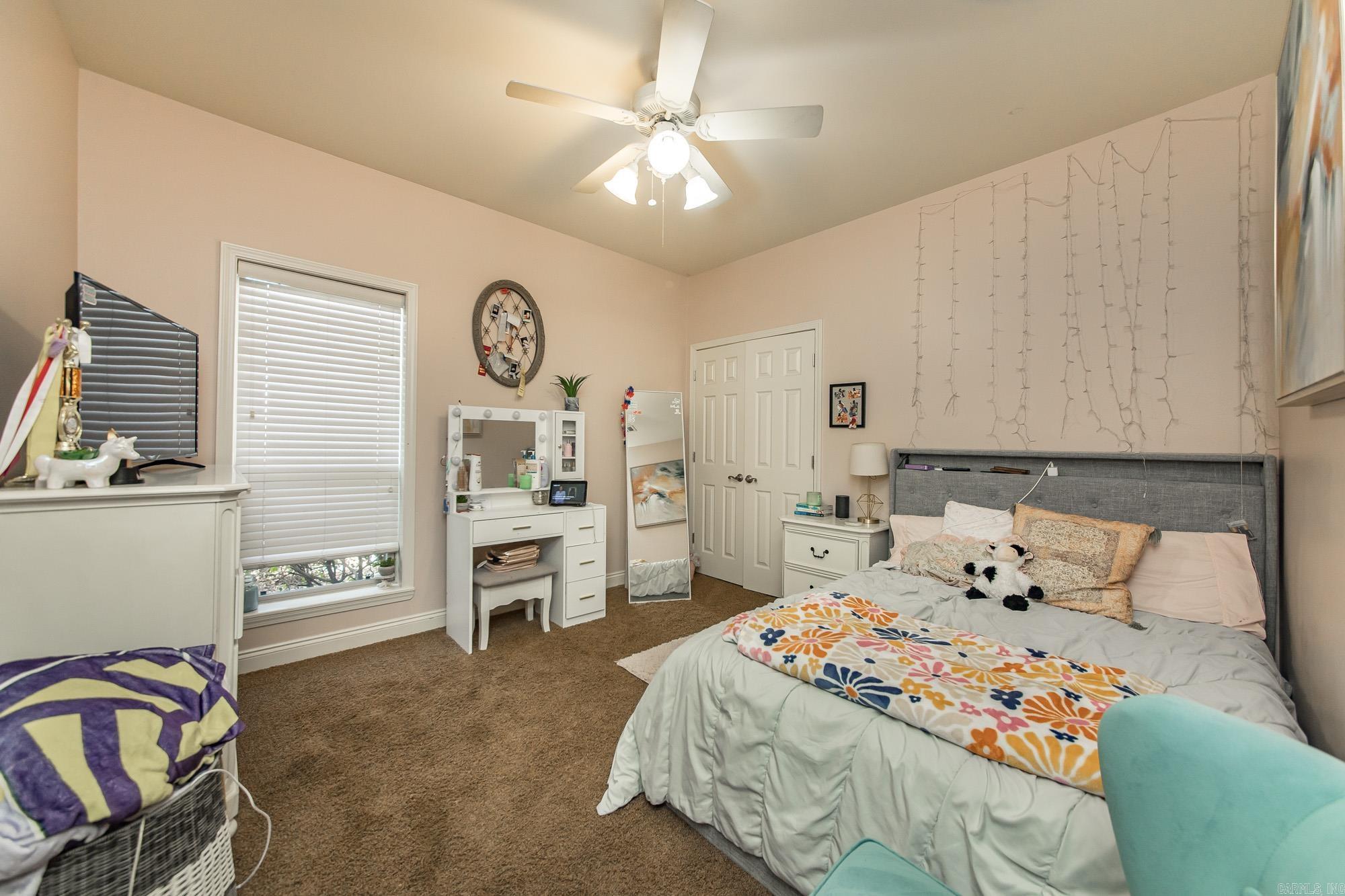 108 Cambridge  England, AR