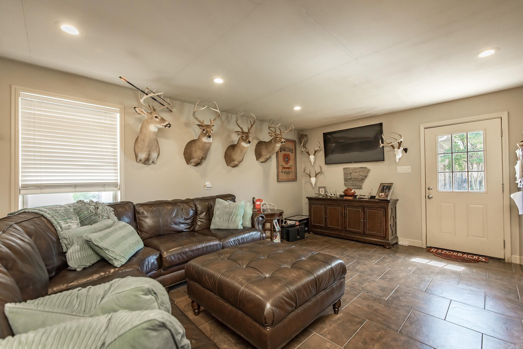 108 Cambridge  England, AR