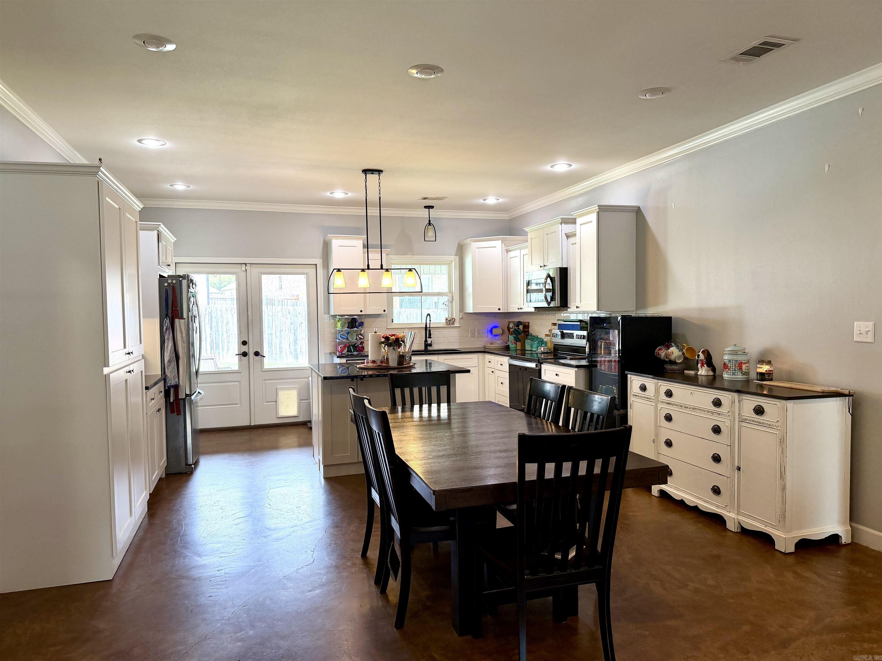 804 laurel  Searcy, AR