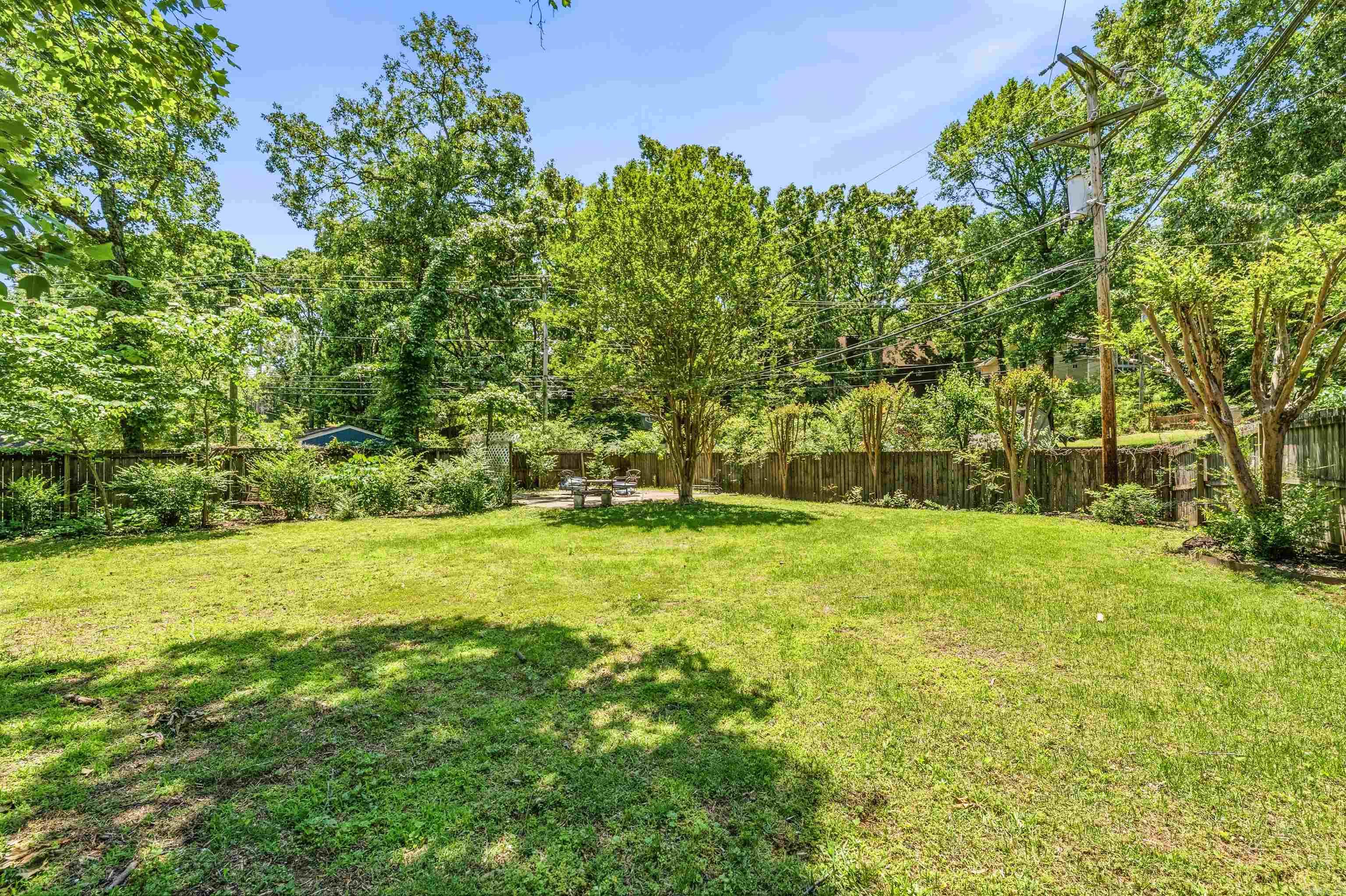 8001 North Hills  North Little Rock, AR
