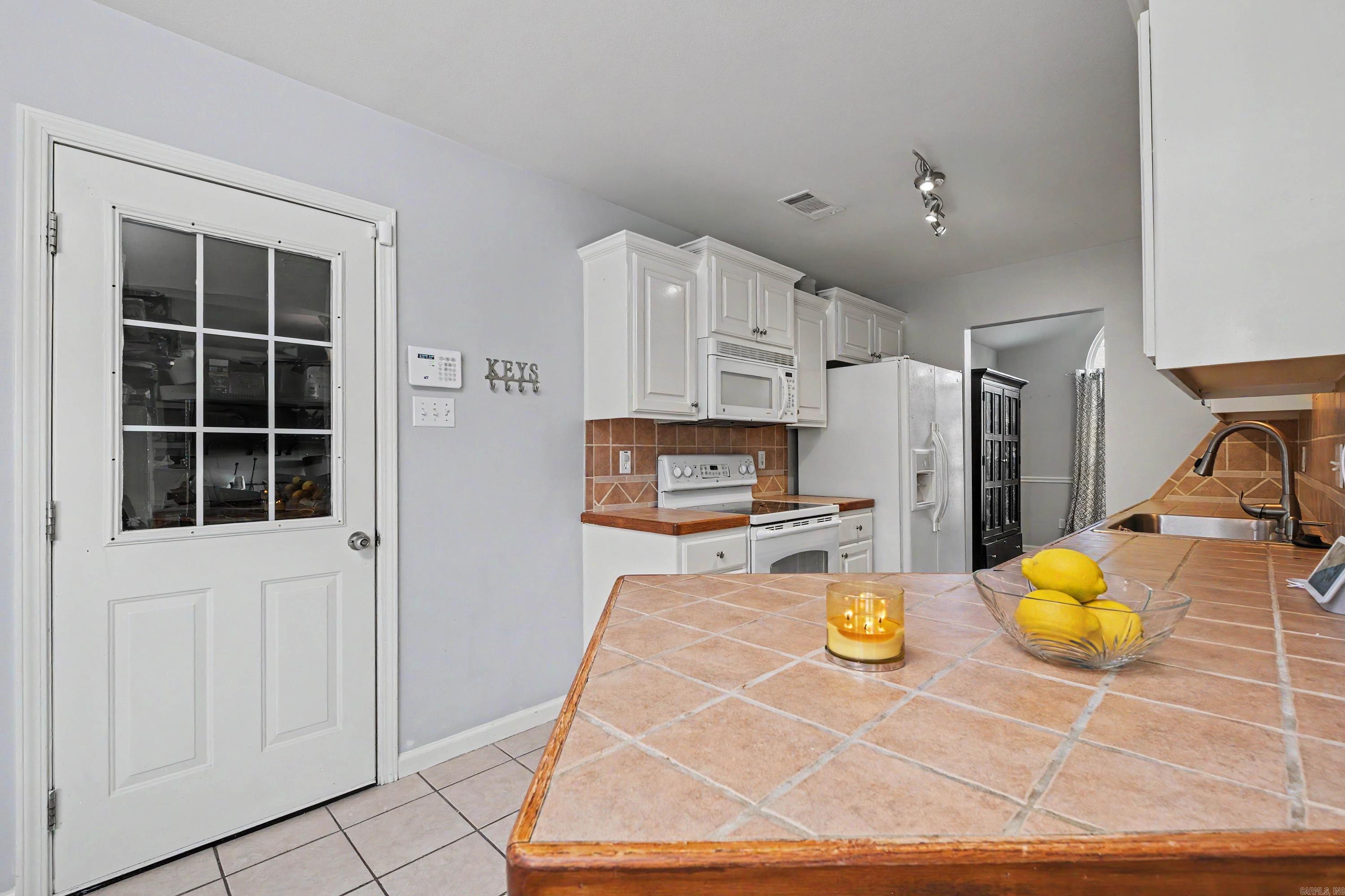 1741 Hidden Creek  Sherwood, AR