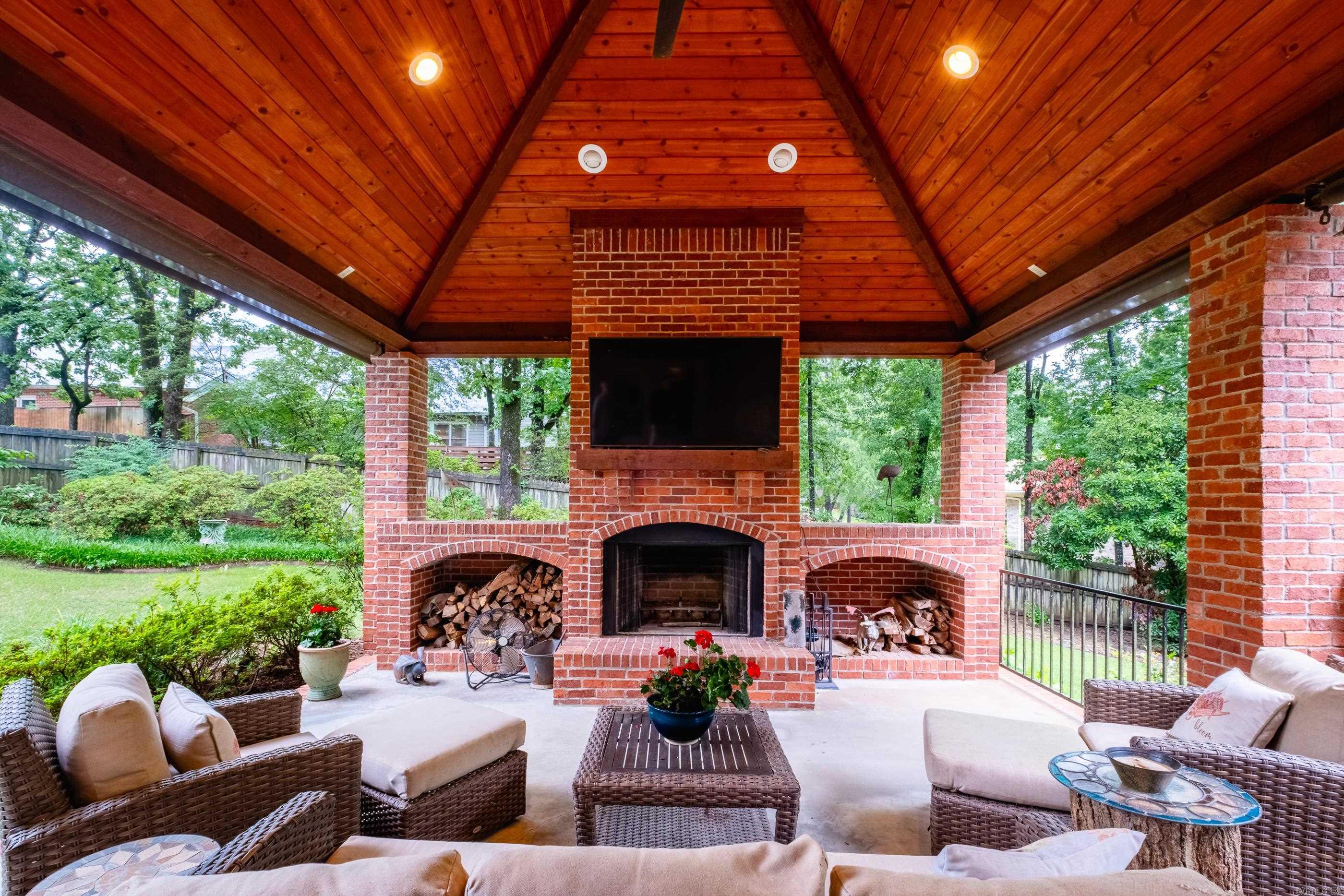 5 Lakewood Drive  North Little Rock, AR