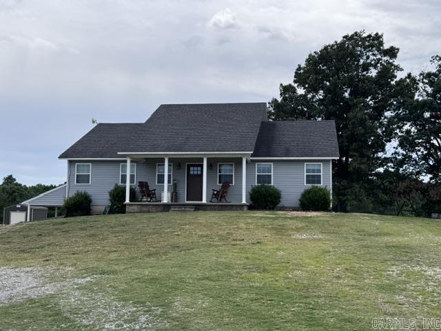 711 E Red Barn  Cave City, AR