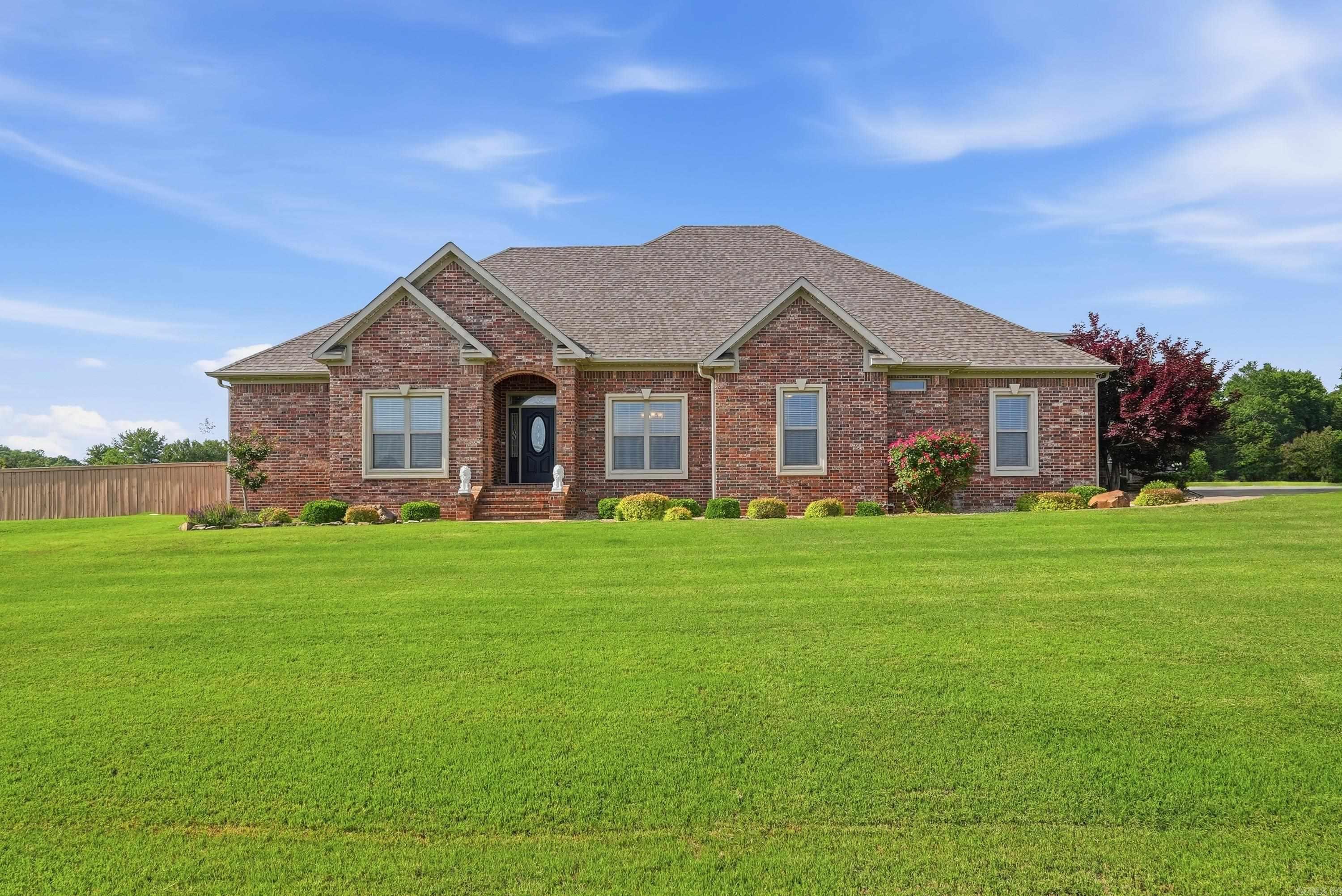 27 Winterberry Drive  Greenbrier, AR