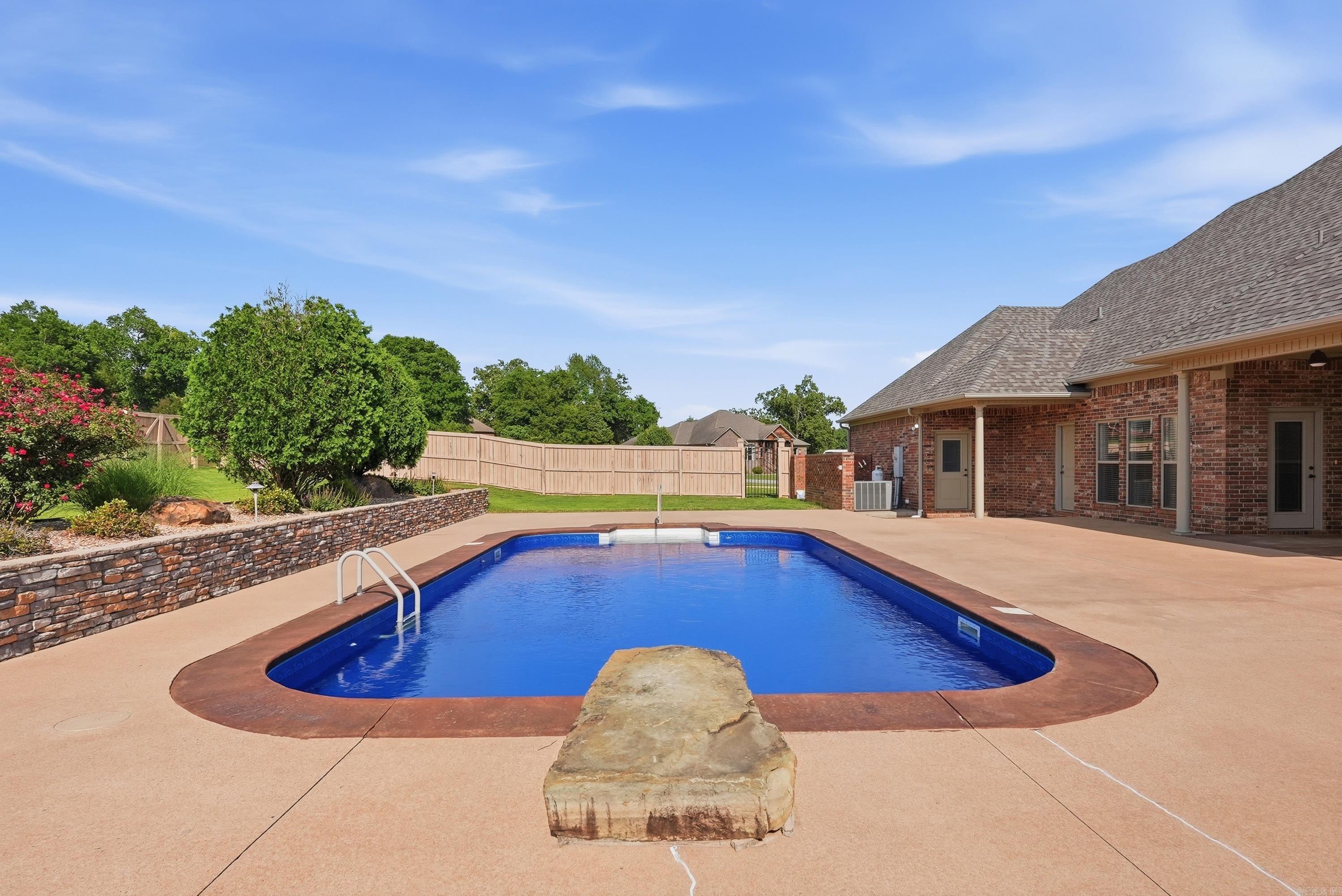 27 Winterberry Drive  Greenbrier, AR