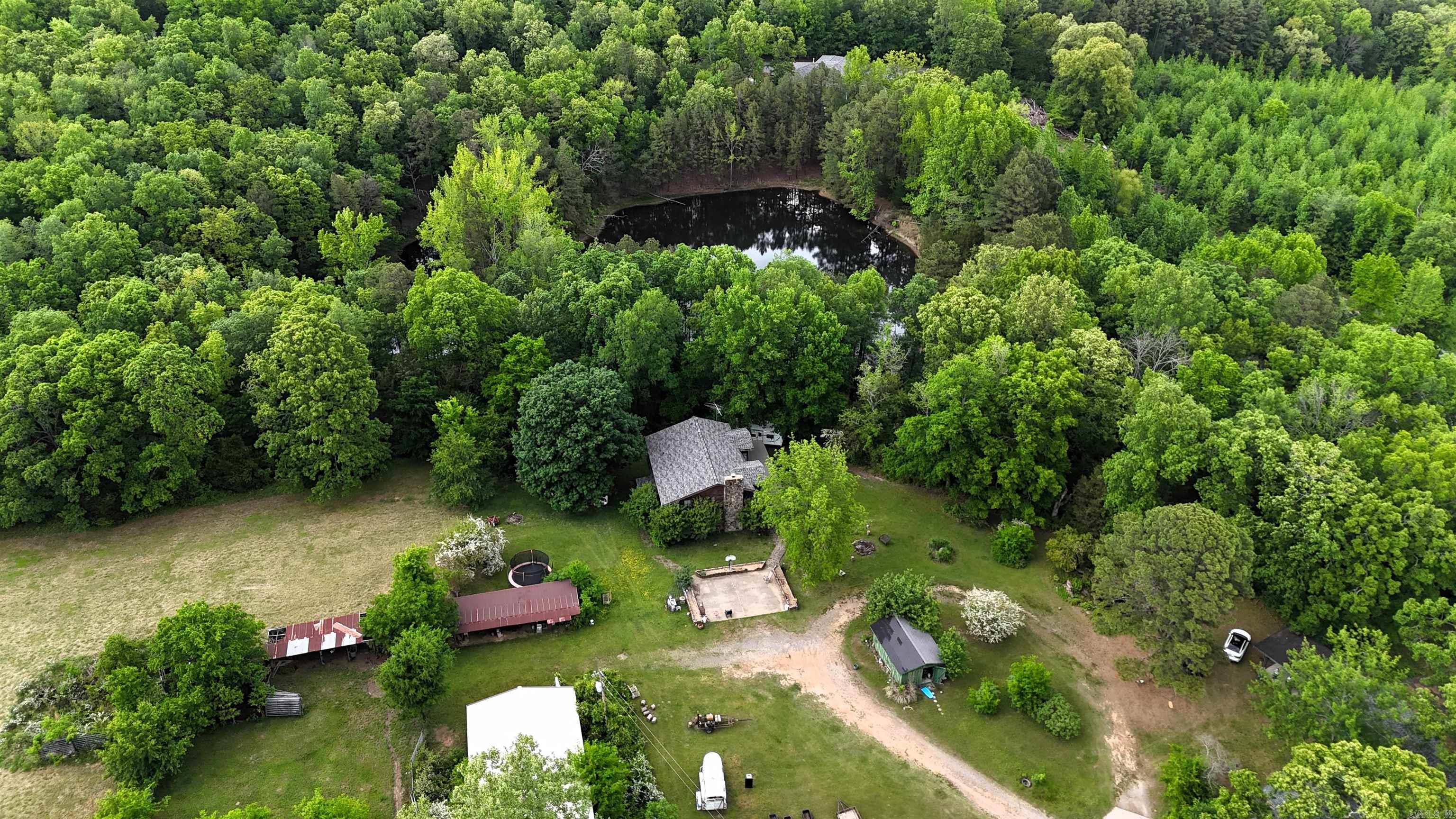 2204 & 2202 Brownsville Road  Greers Ferry, AR