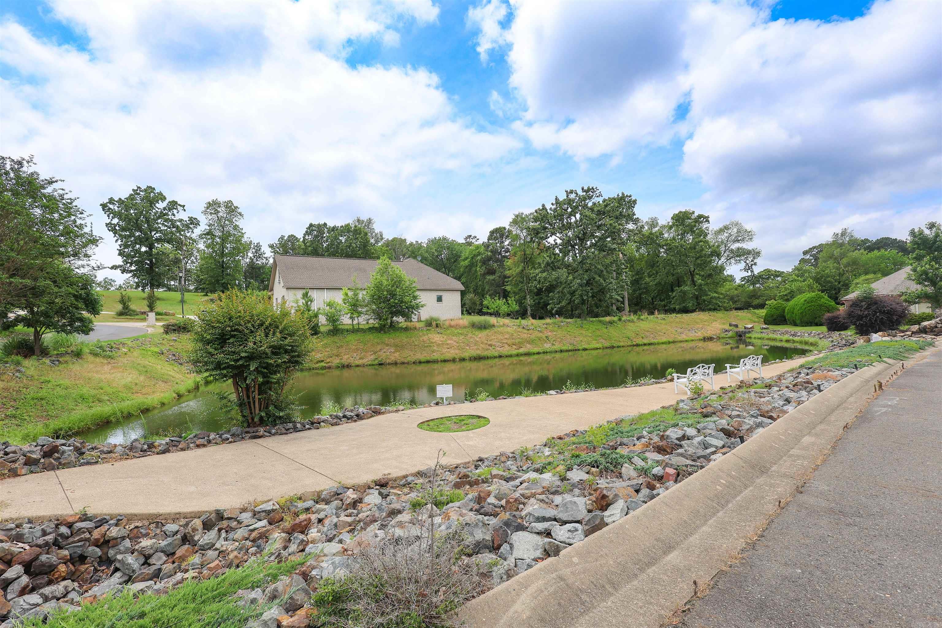 212 Willow Bend Circle Hot Springs, AR 71913