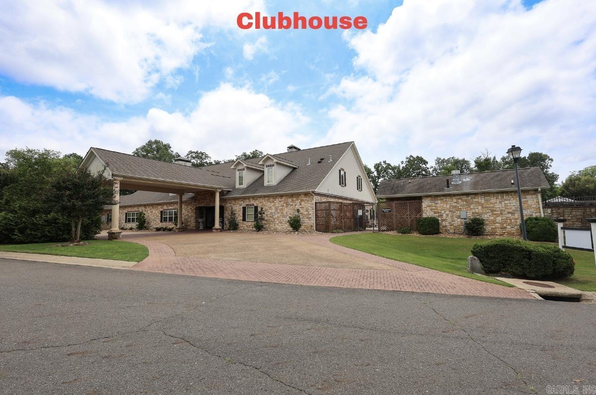 212 Willow Bend Circle Hot Springs, AR 71913