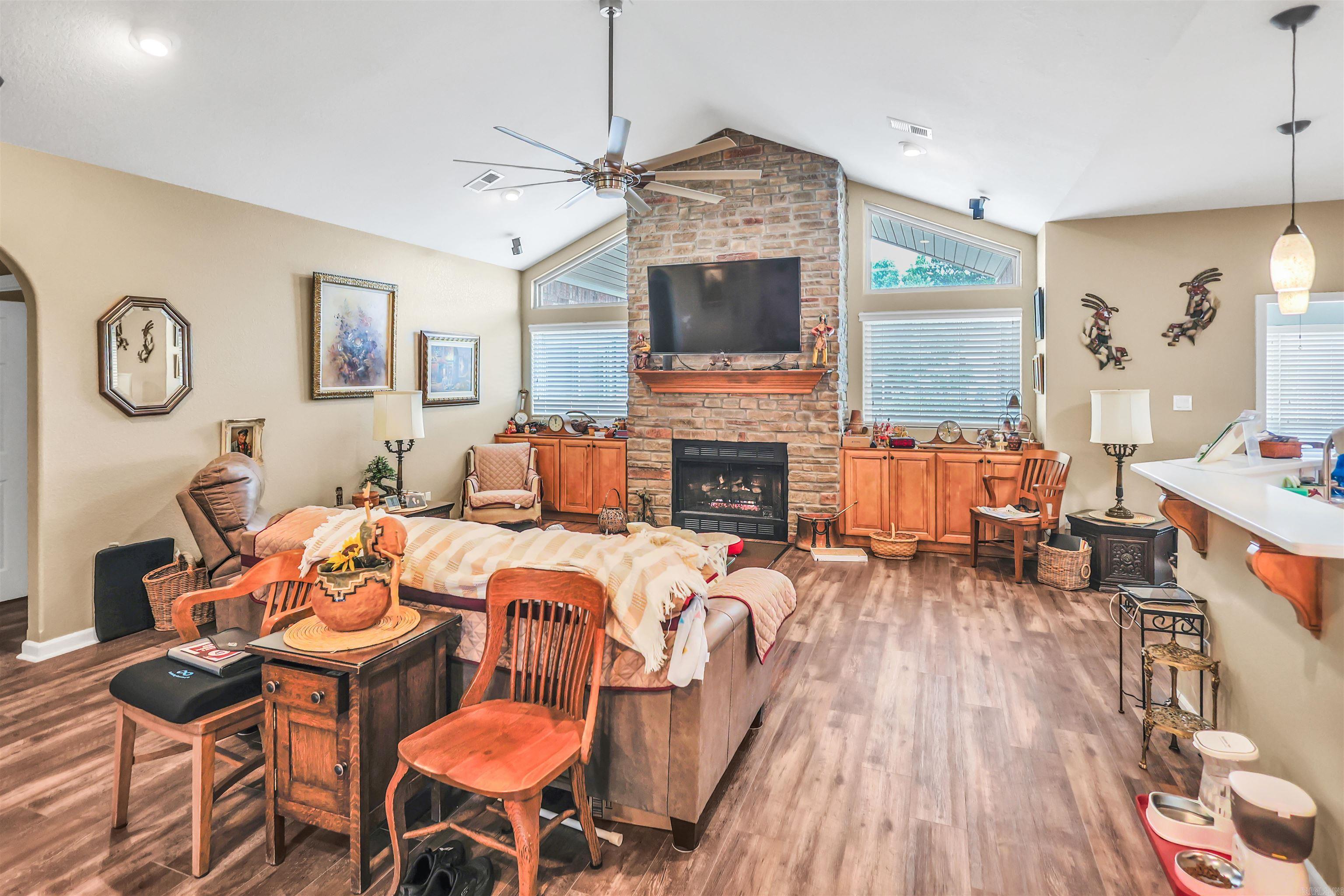 212 Willow Bend Circle Hot Springs, AR 71913