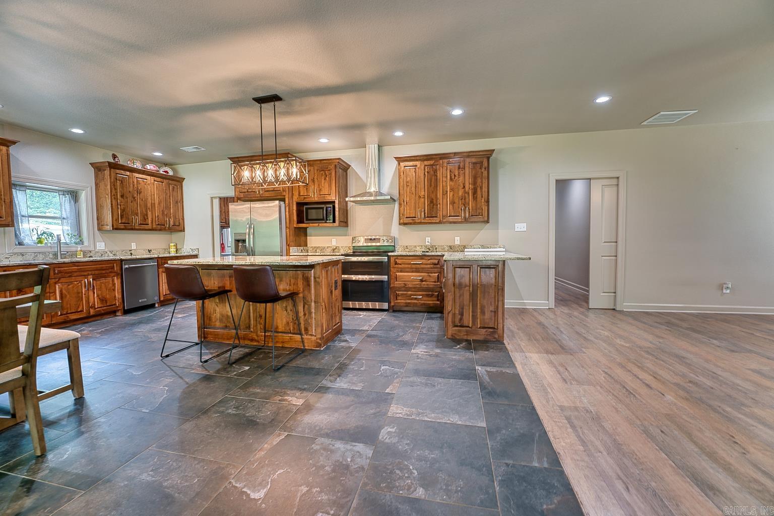 316 Stihl Rd  Hot Springs, AR