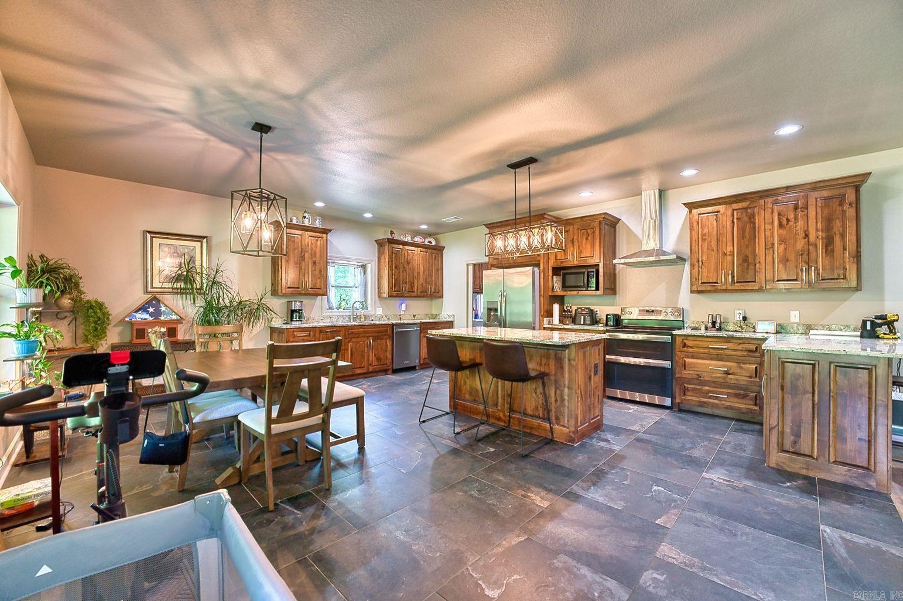 316 Stihl Rd  Hot Springs, AR