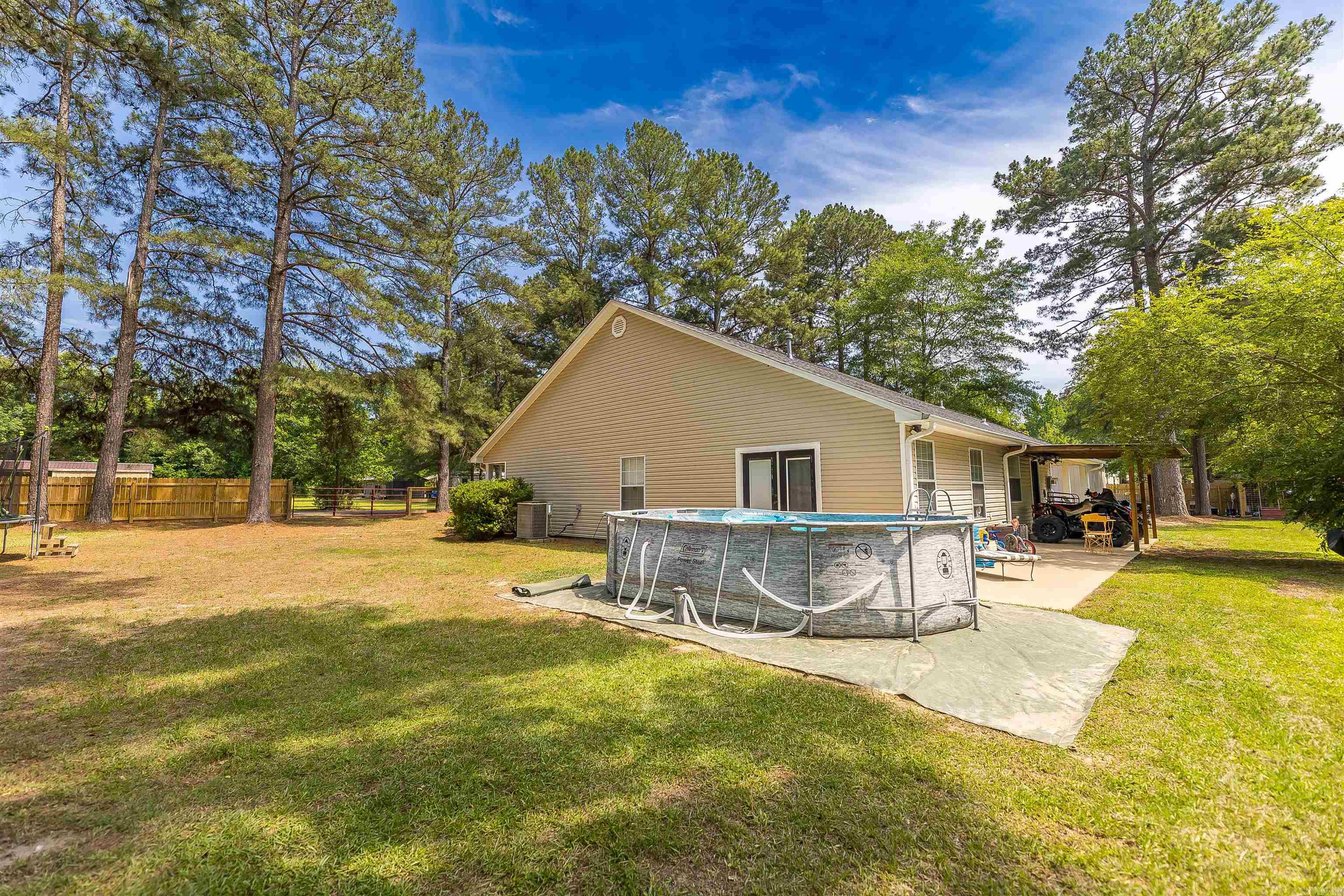 482 Tina St  Hampton, AR