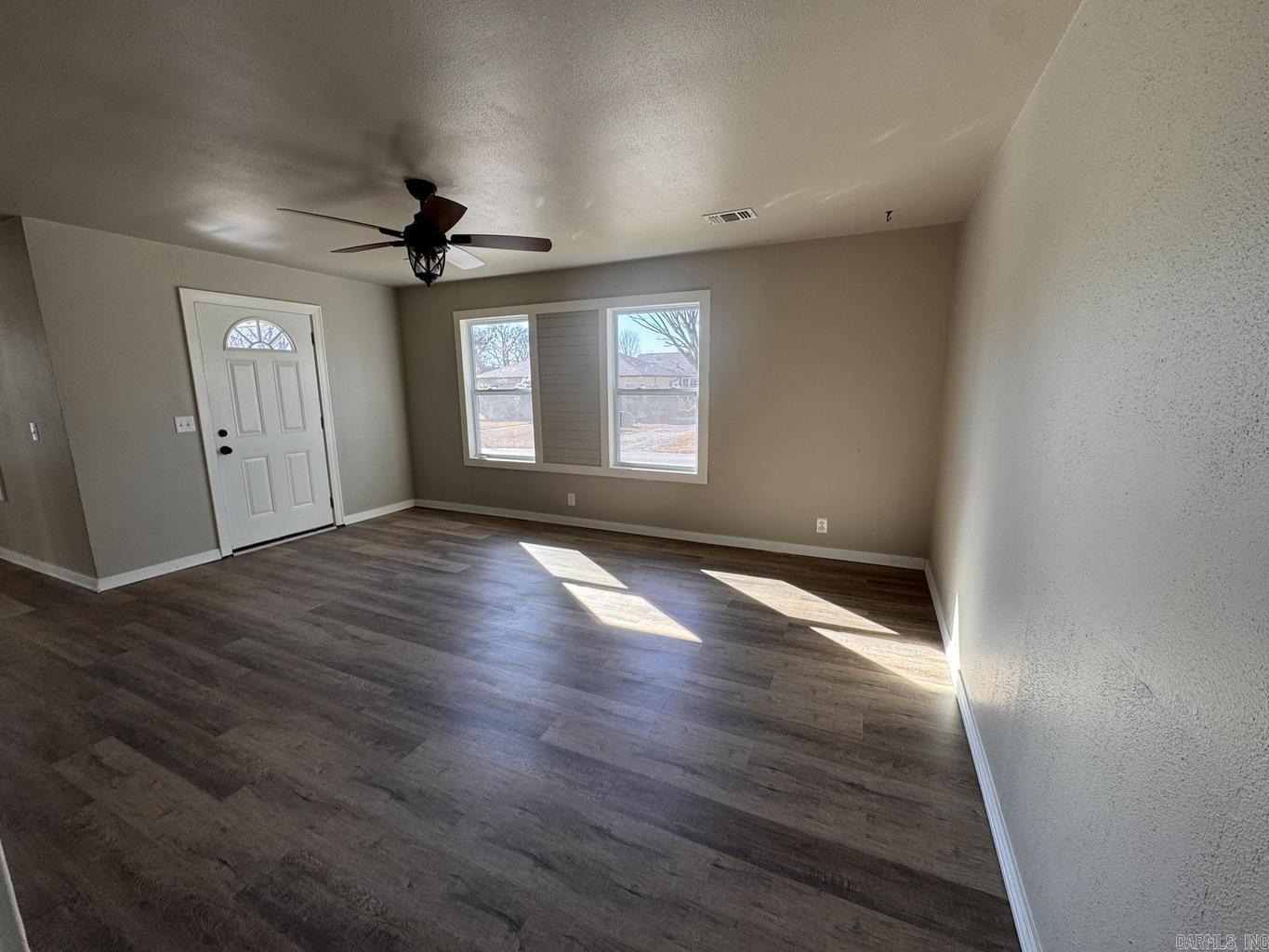 365 S 8th  Batesville, AR