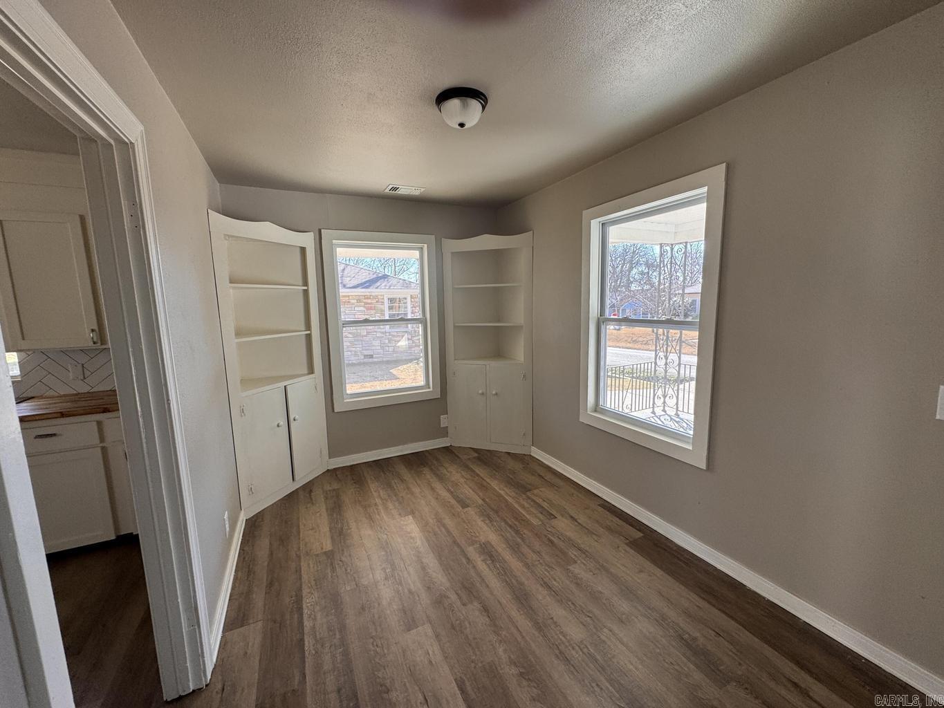 365 S 8th  Batesville, AR