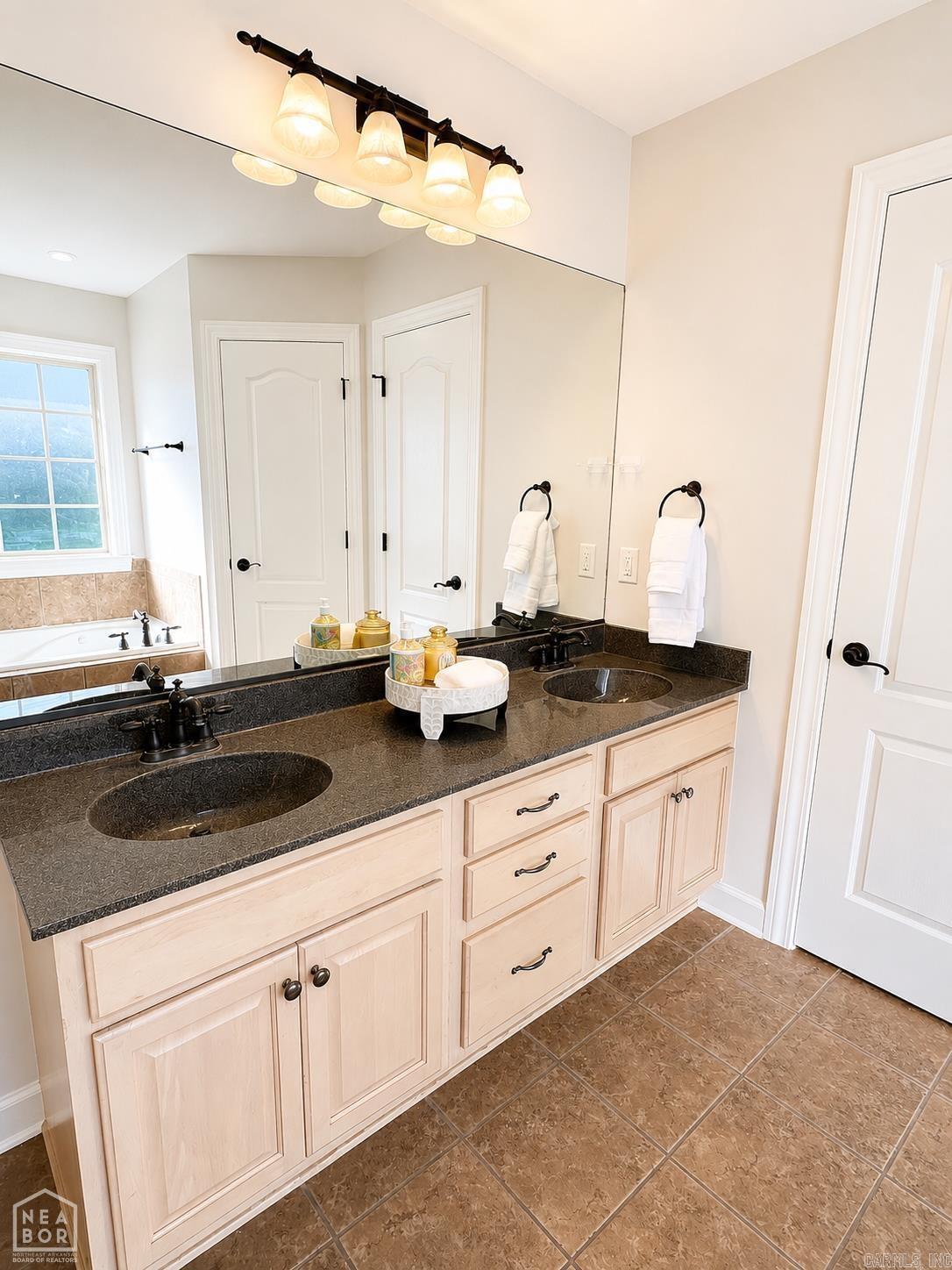 4717 Winged Foot  Jonesboro, AR