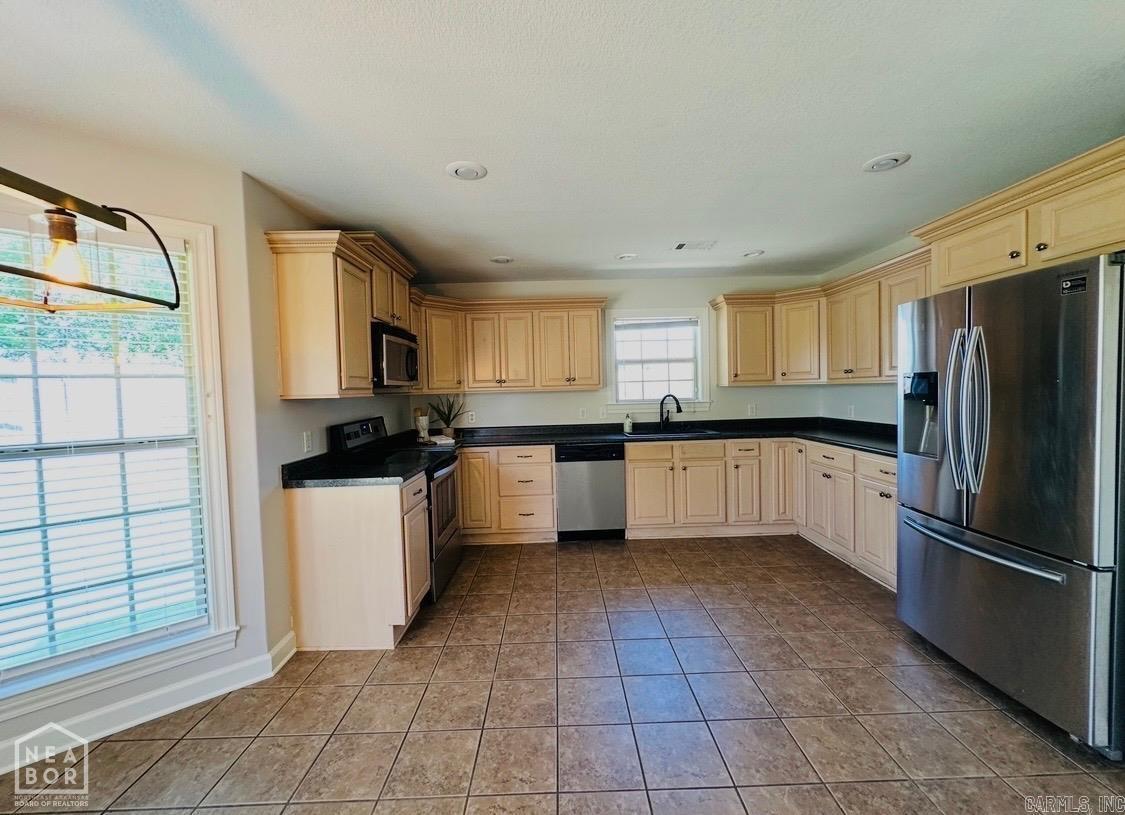 4717 Winged Foot  Jonesboro, AR