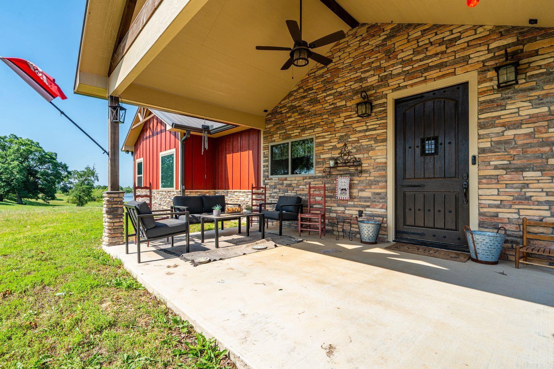 233 Cornbridge Lake Road  Nashville, AR