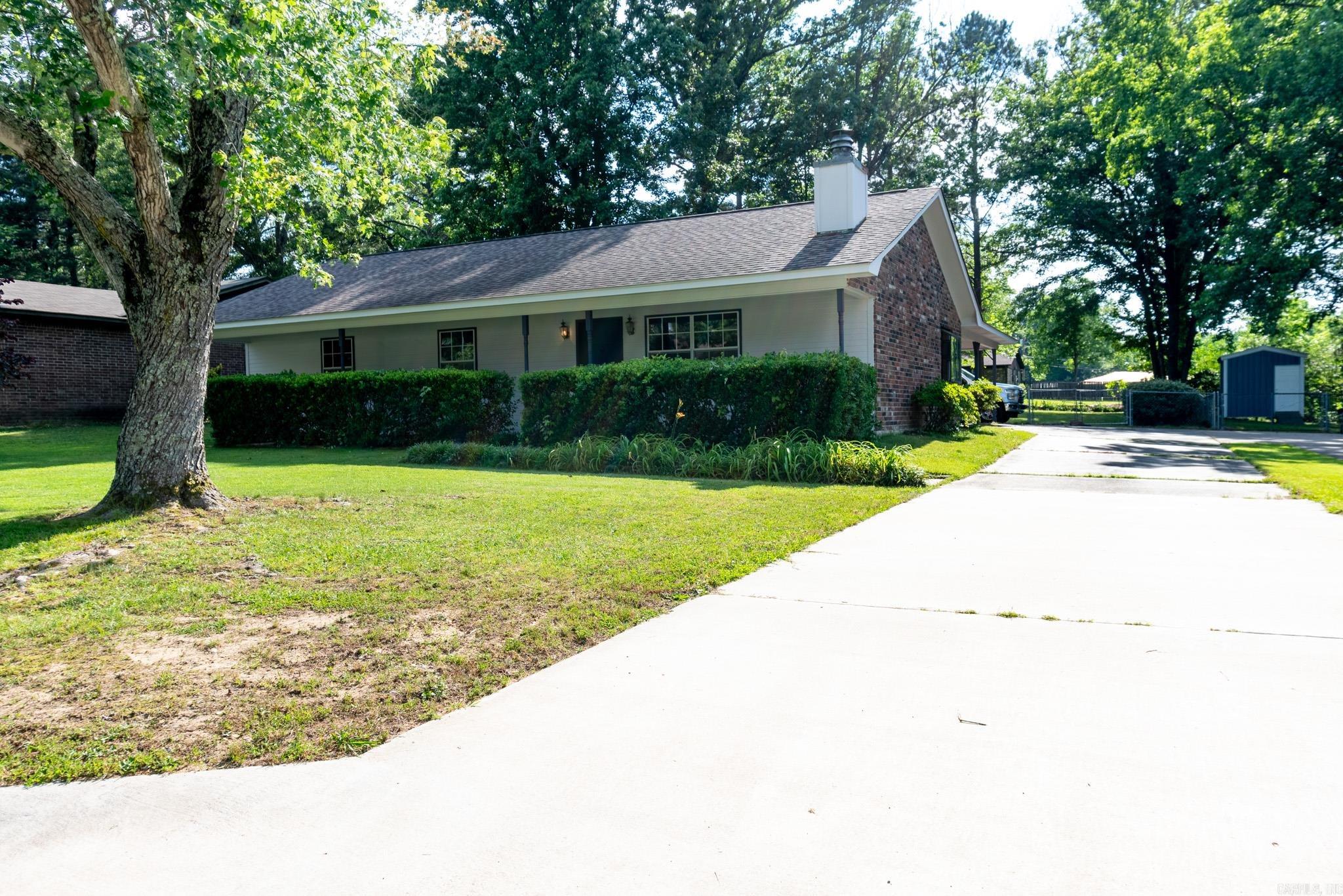 504 Green Oak Lane  White Hall, AR