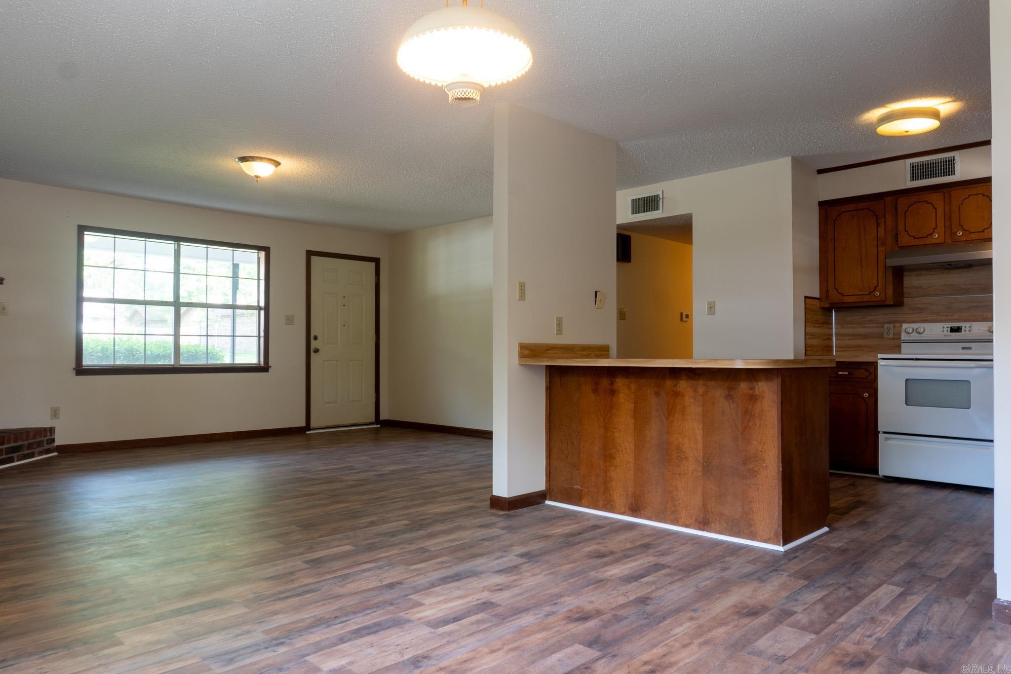 504 Green Oak Lane  White Hall, AR