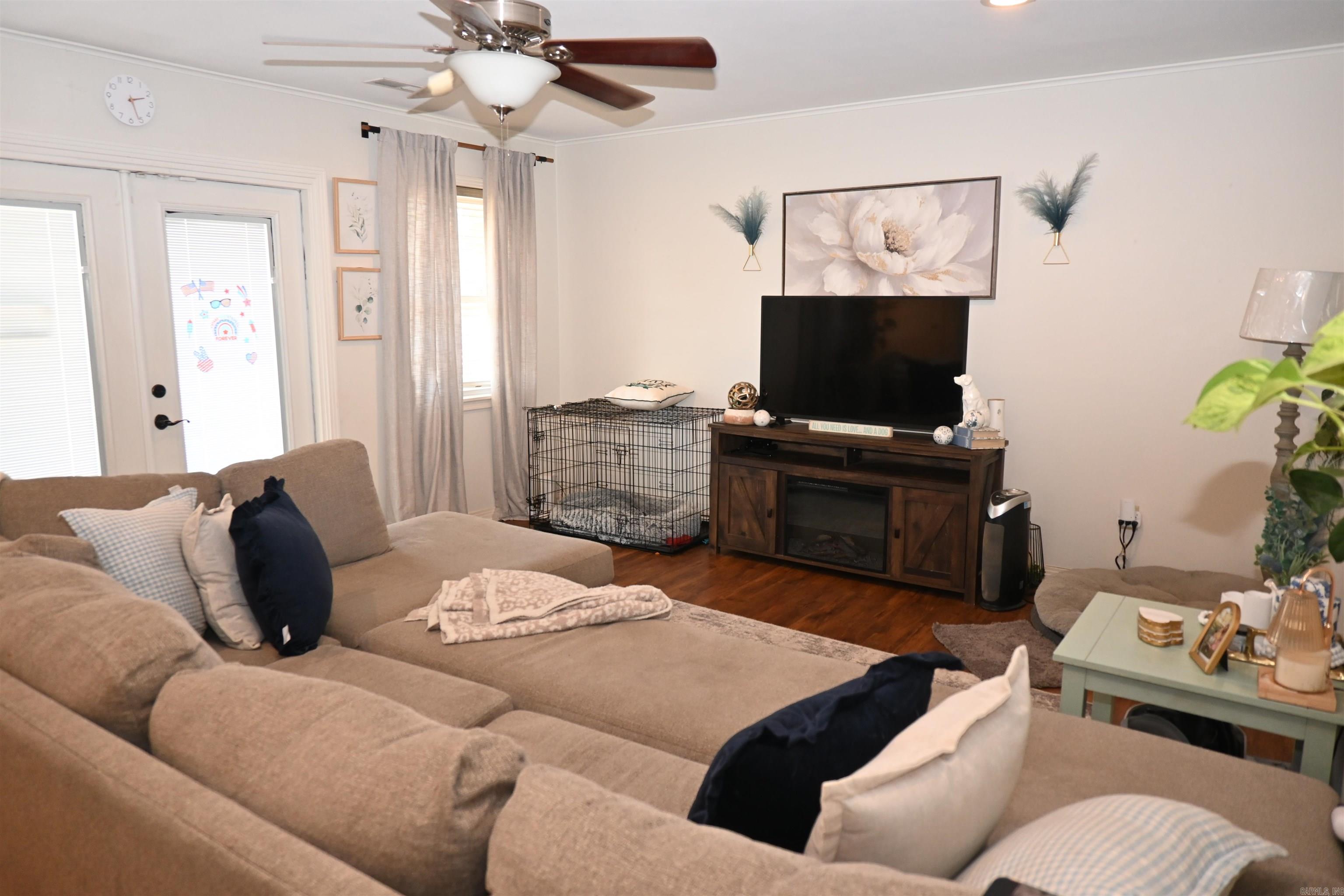 2107 Strait  Stuttgart, AR