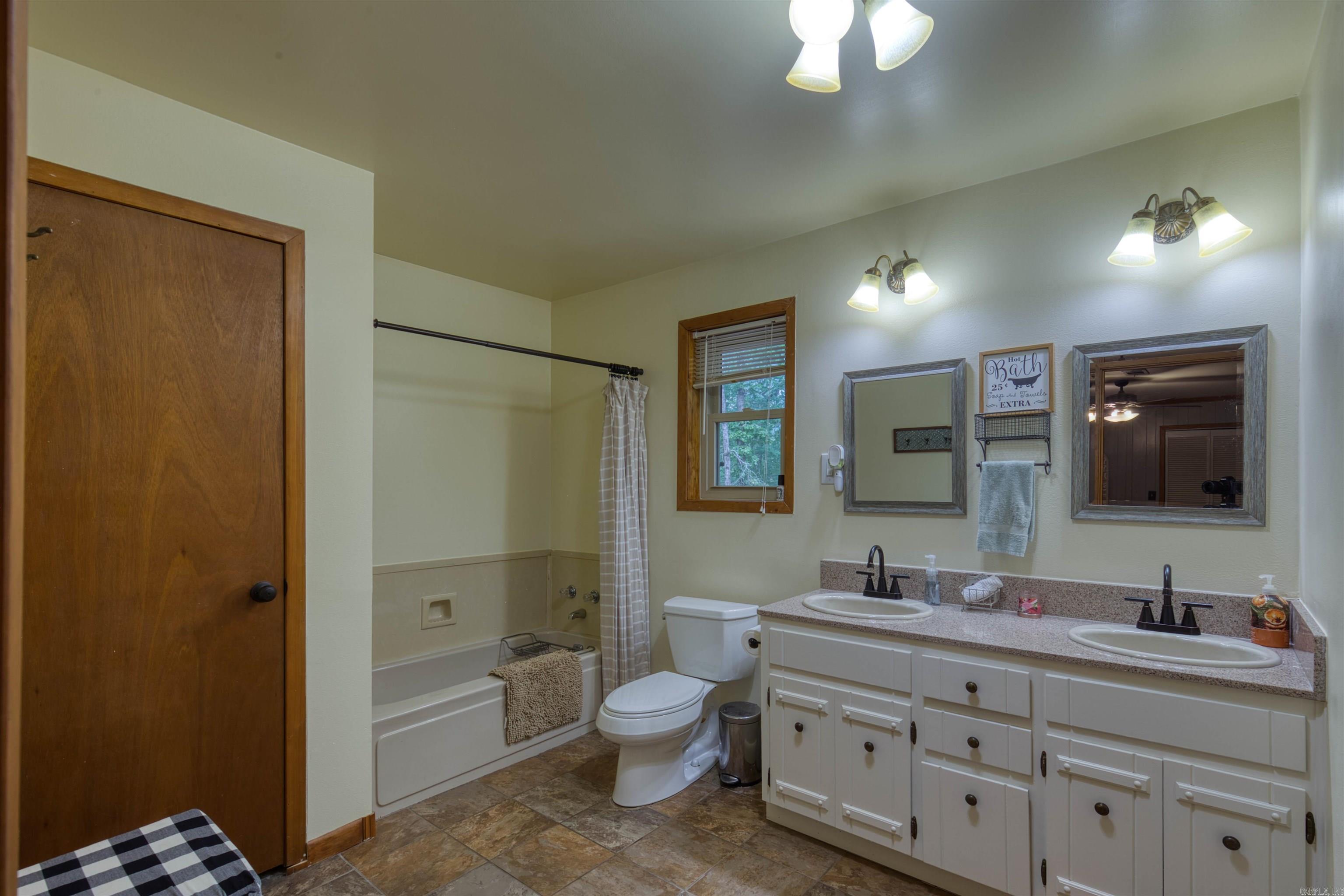 572 Memory  Cabot, AR