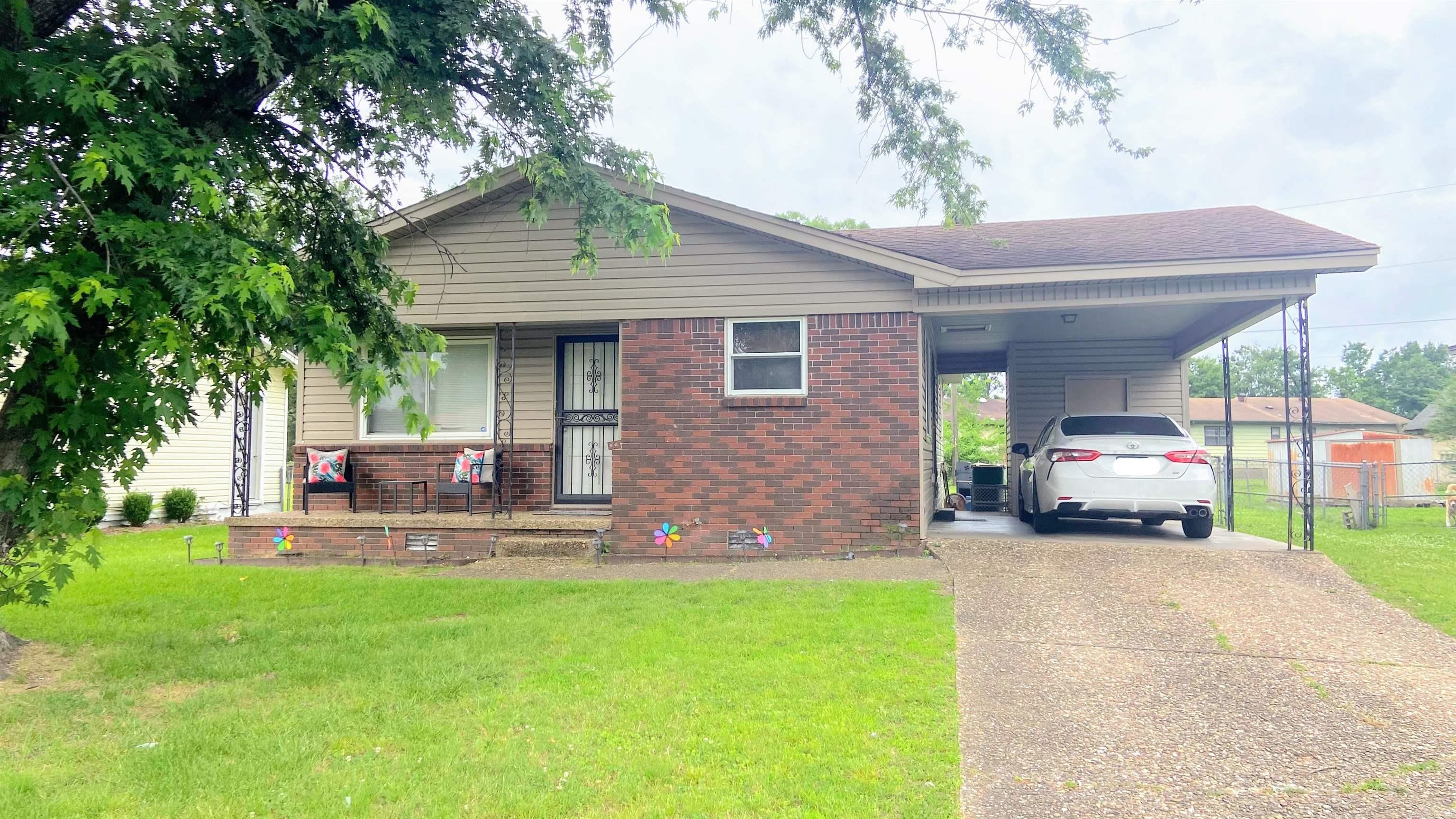 38 Goodwin  North Little Rock, AR