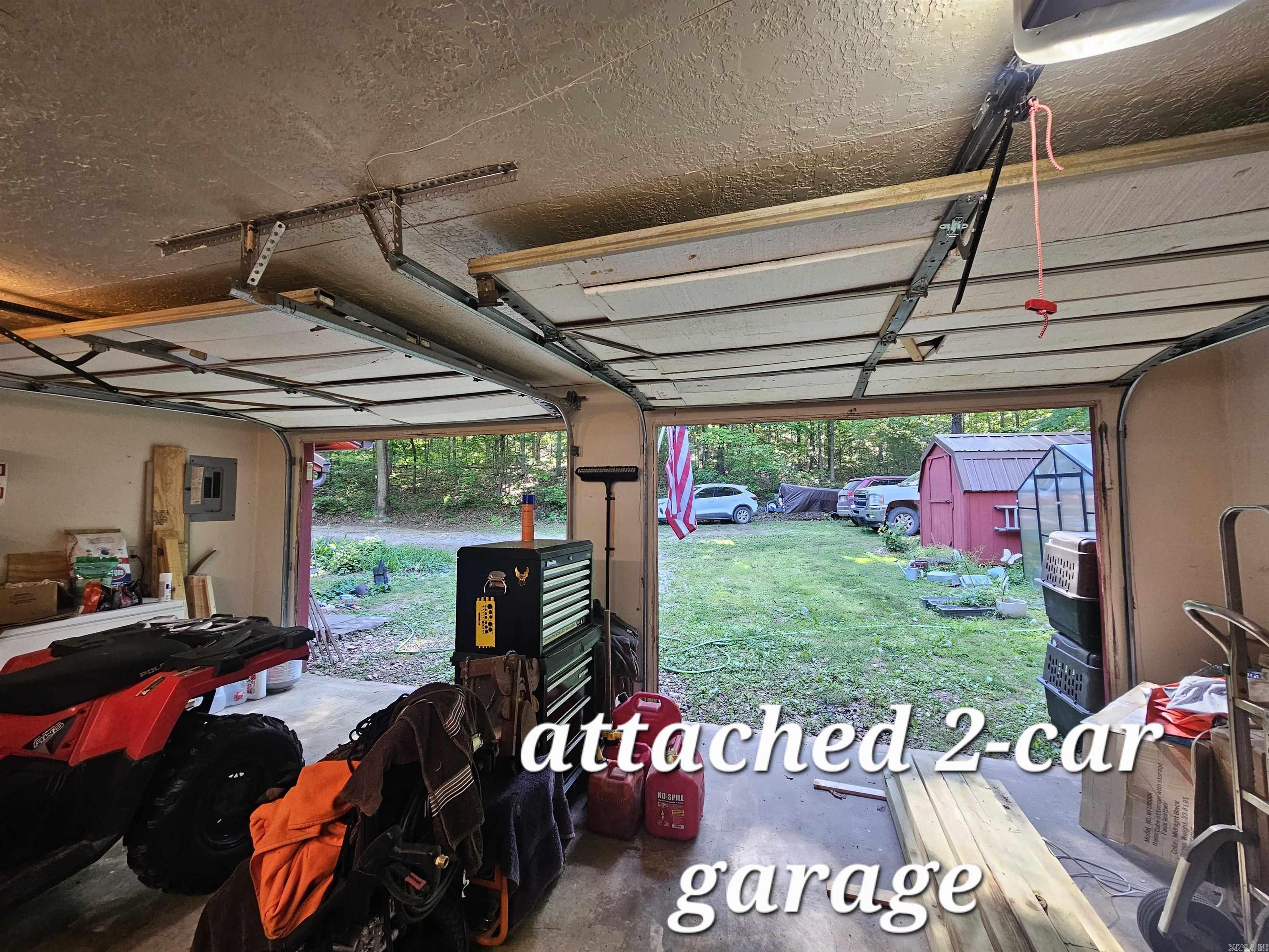 3986 Oak Grove  Mountain View, AR