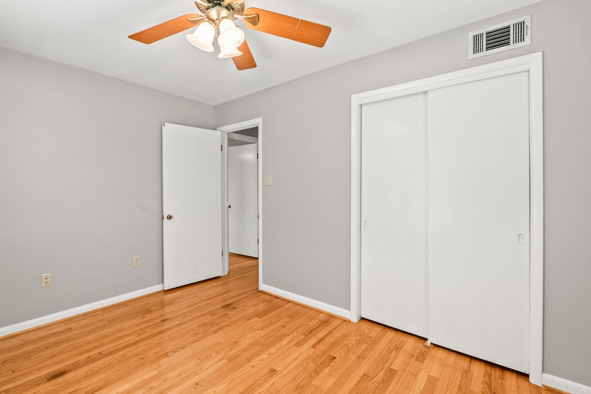 1814 N mississippi  Little Rock, AR