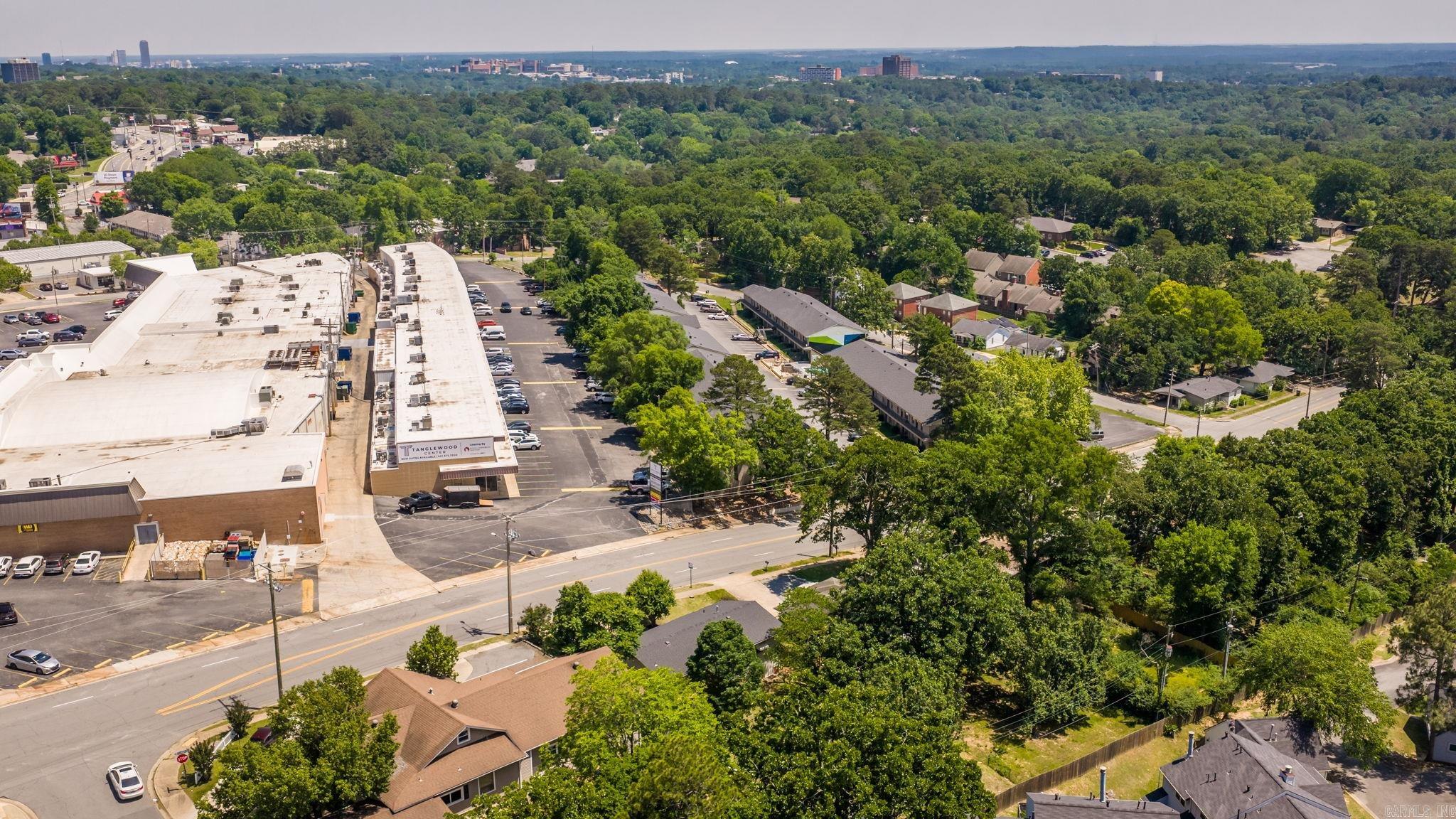 1814 N mississippi Little Rock, AR 72227