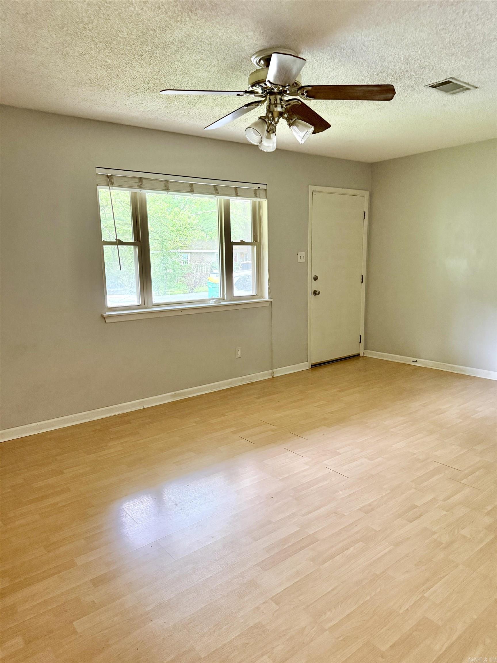 6 Fairfield Drive  Sherwood, AR