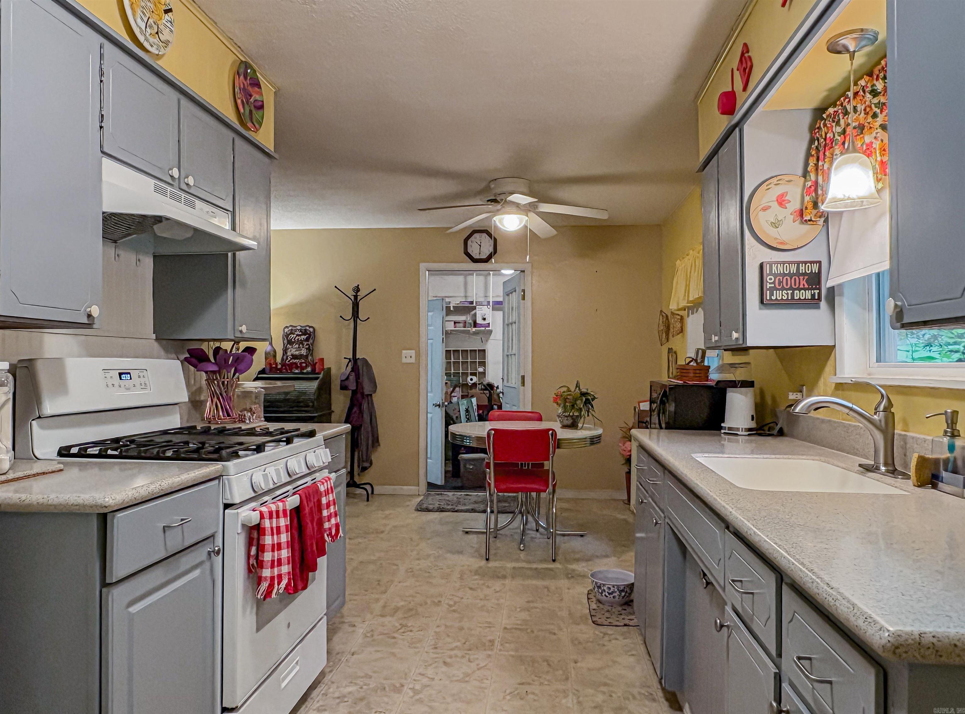 816 Park  Flippin, AR
