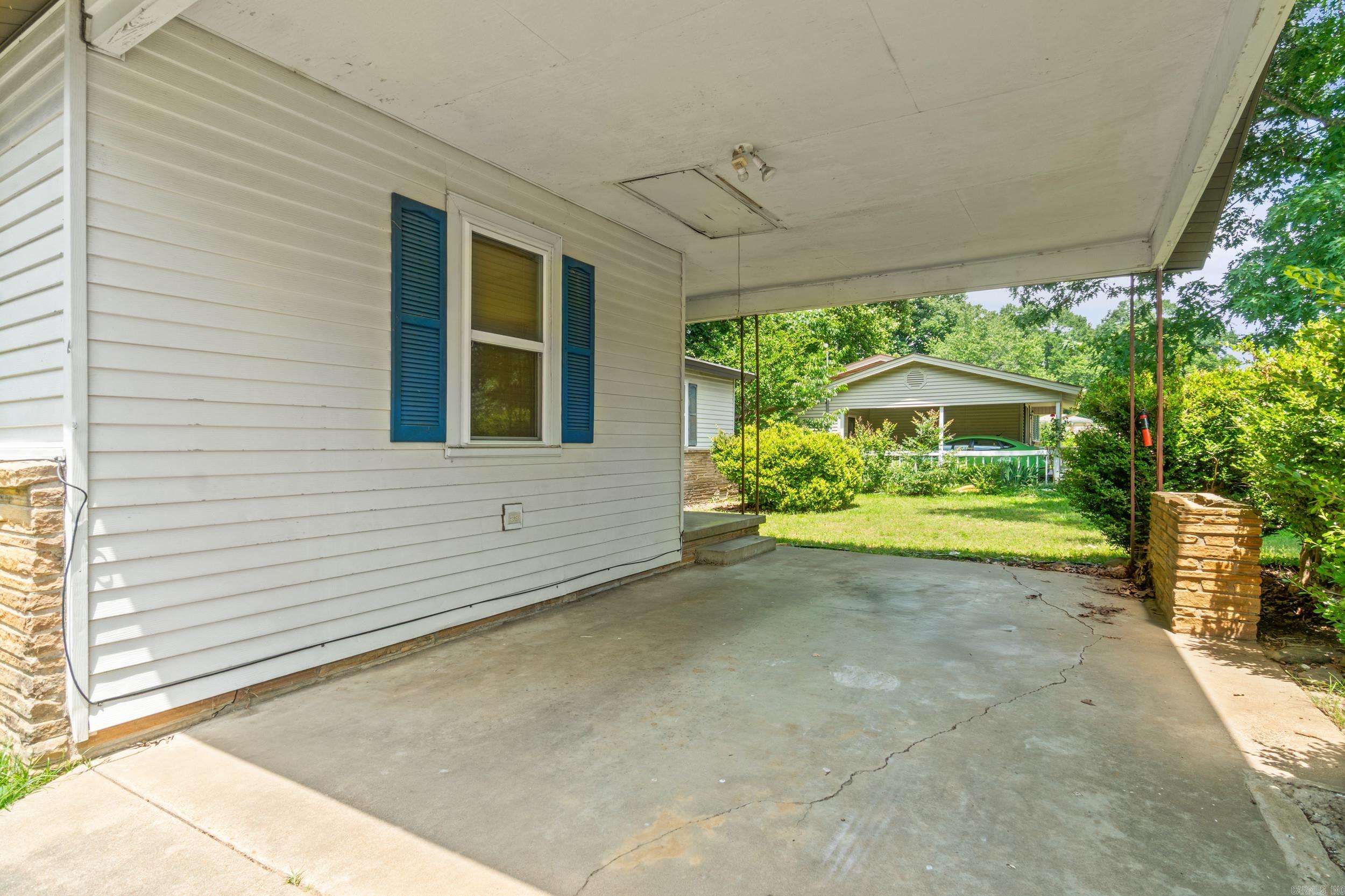 907 Merritt  Searcy, AR
